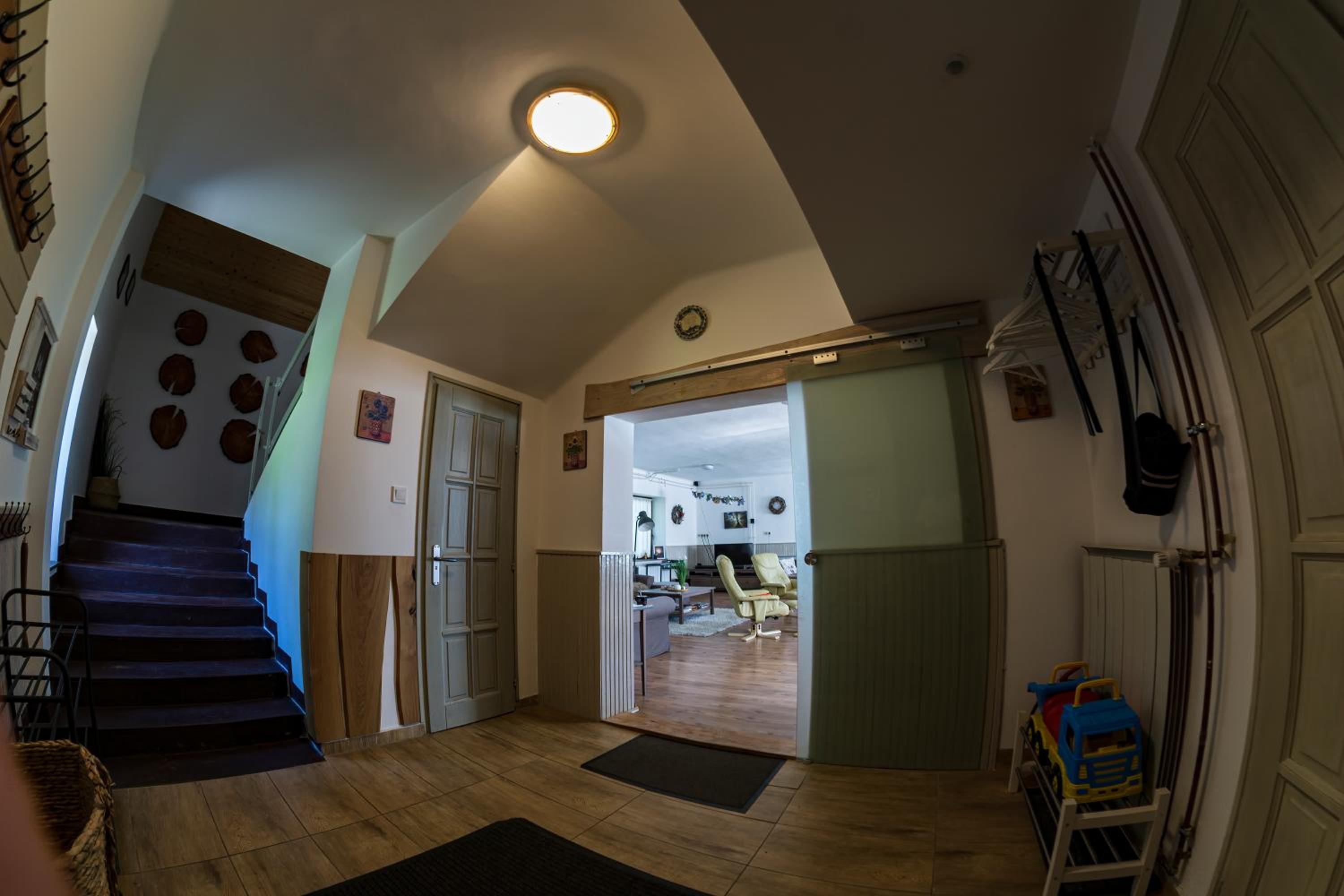 Apartment with Mountain View photo 1