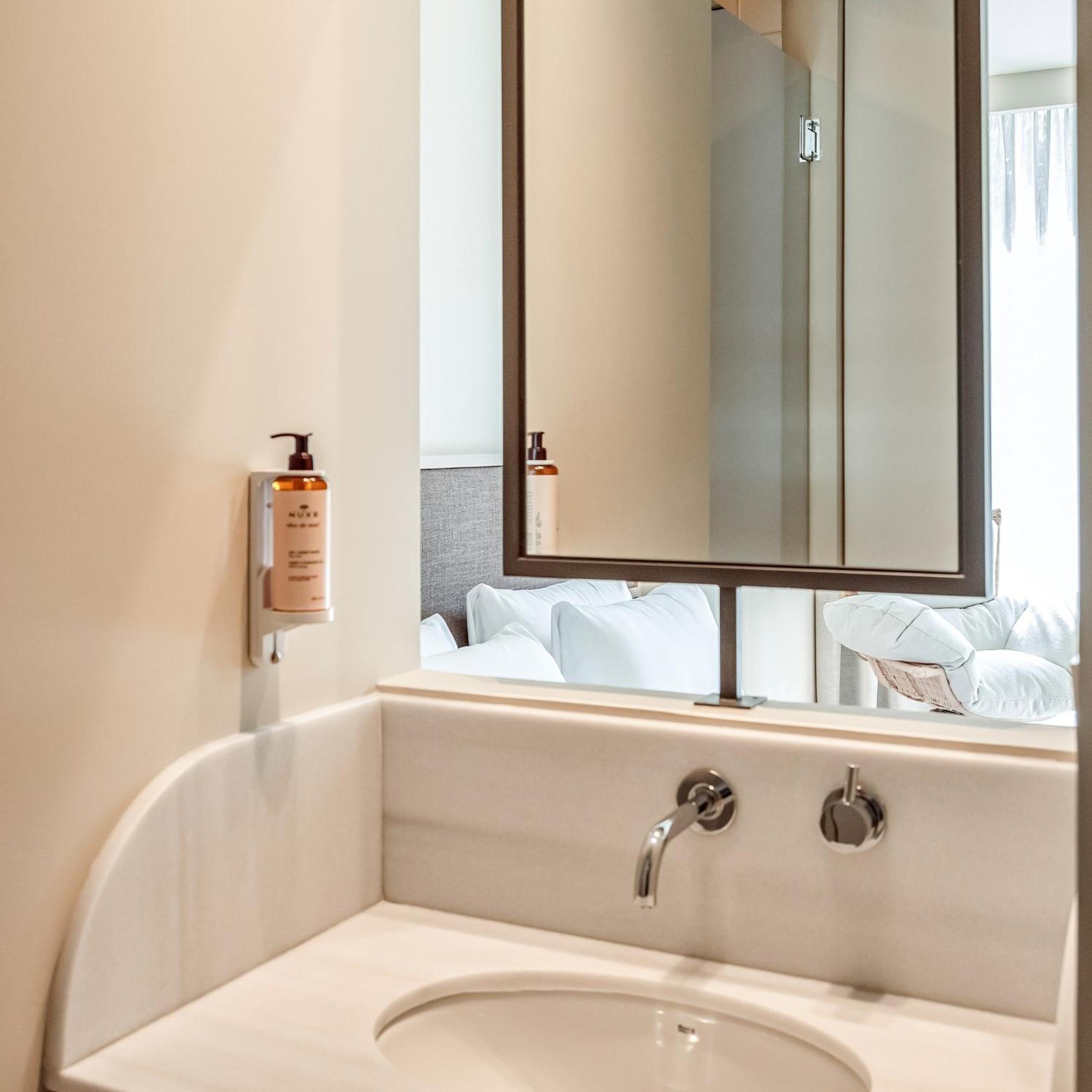 Standard Double Room with Terrace - Photo 10