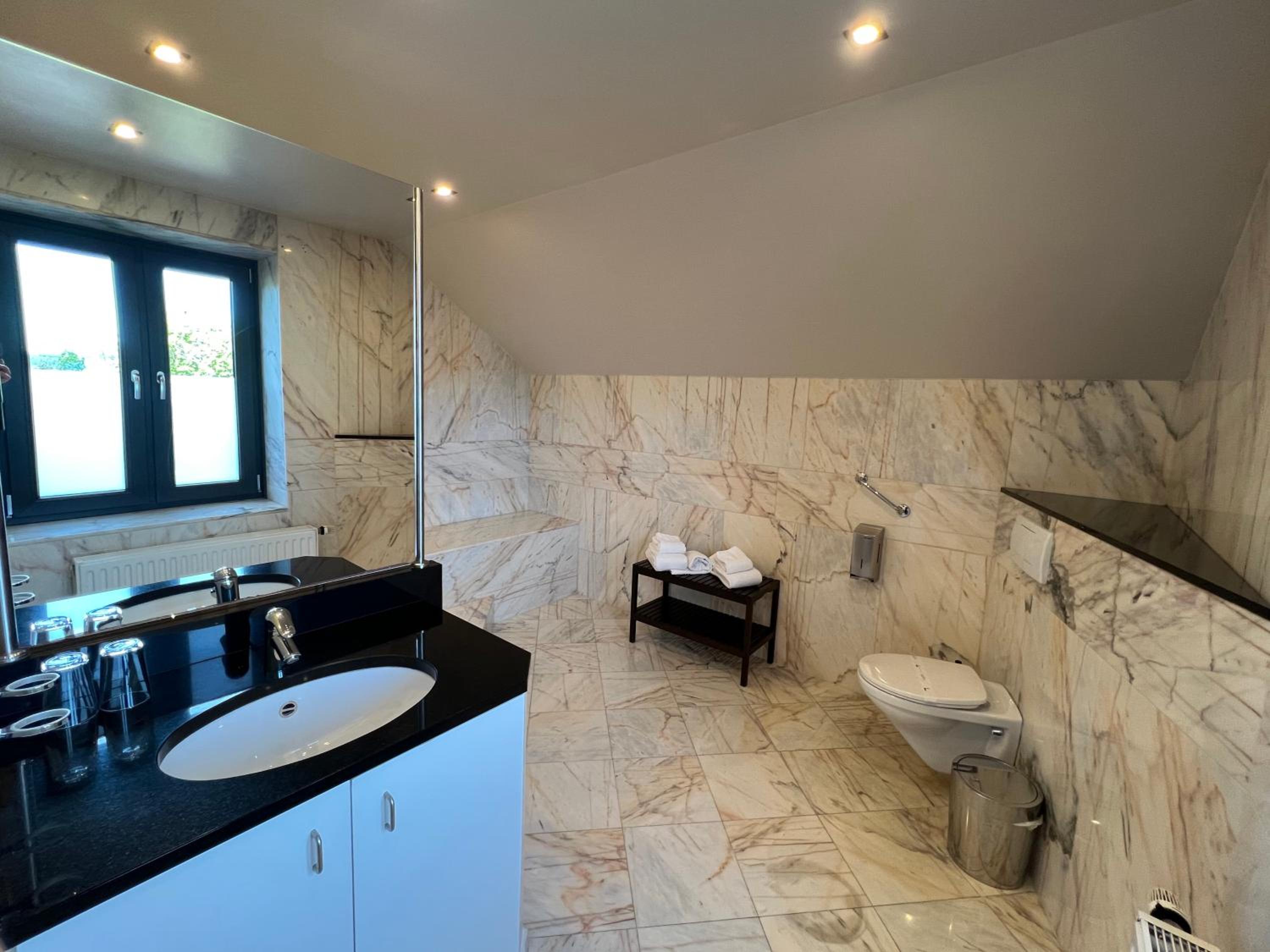 Suite photo 3