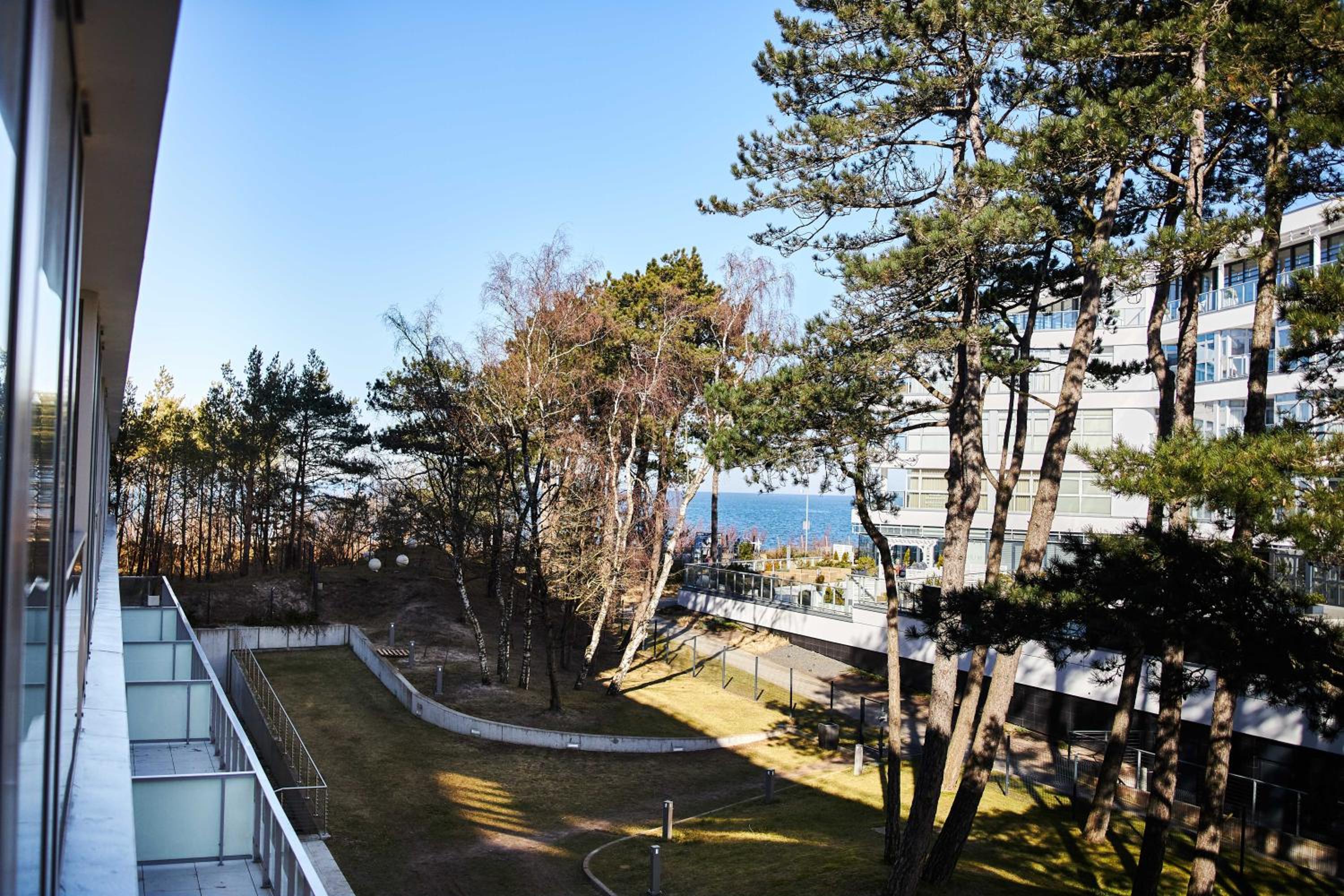 Studio Apartment B222 (Partial Sea View) photo 2