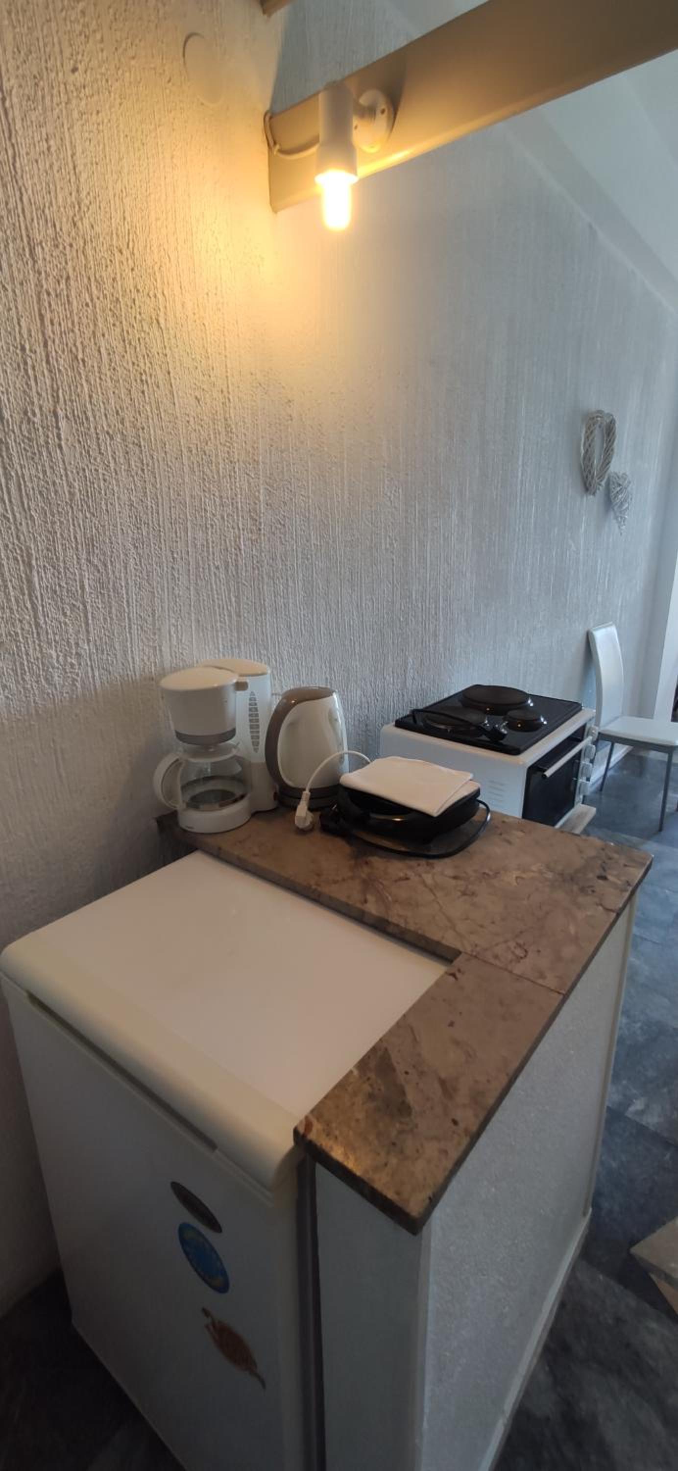 Studio with Sea View (2 Adults) - Photo 8