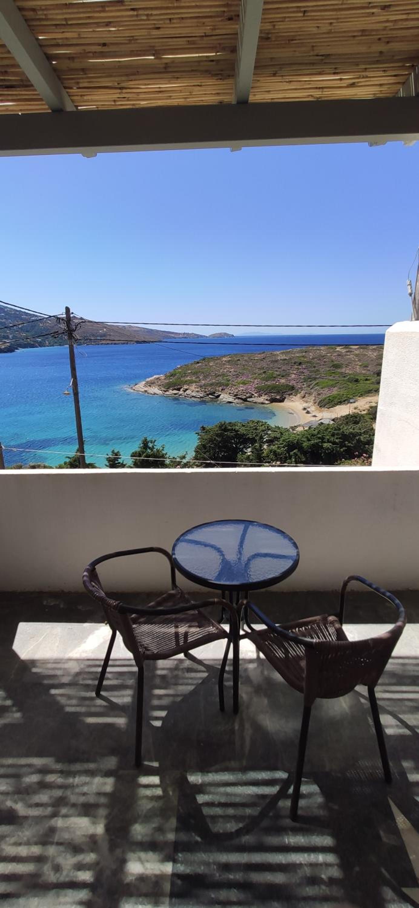 Studio with Sea View (2 Adults) - Photo 3
