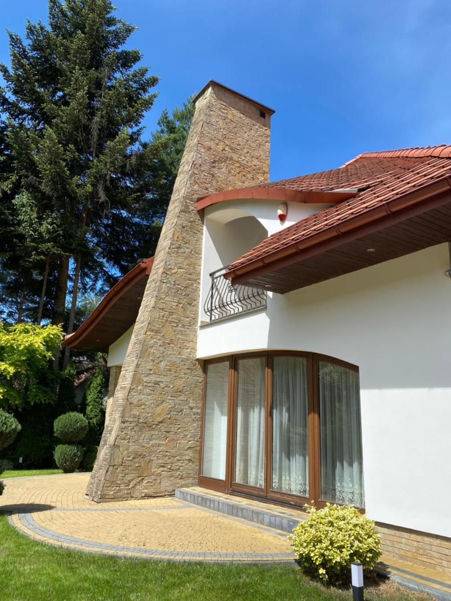 Villa photo 2