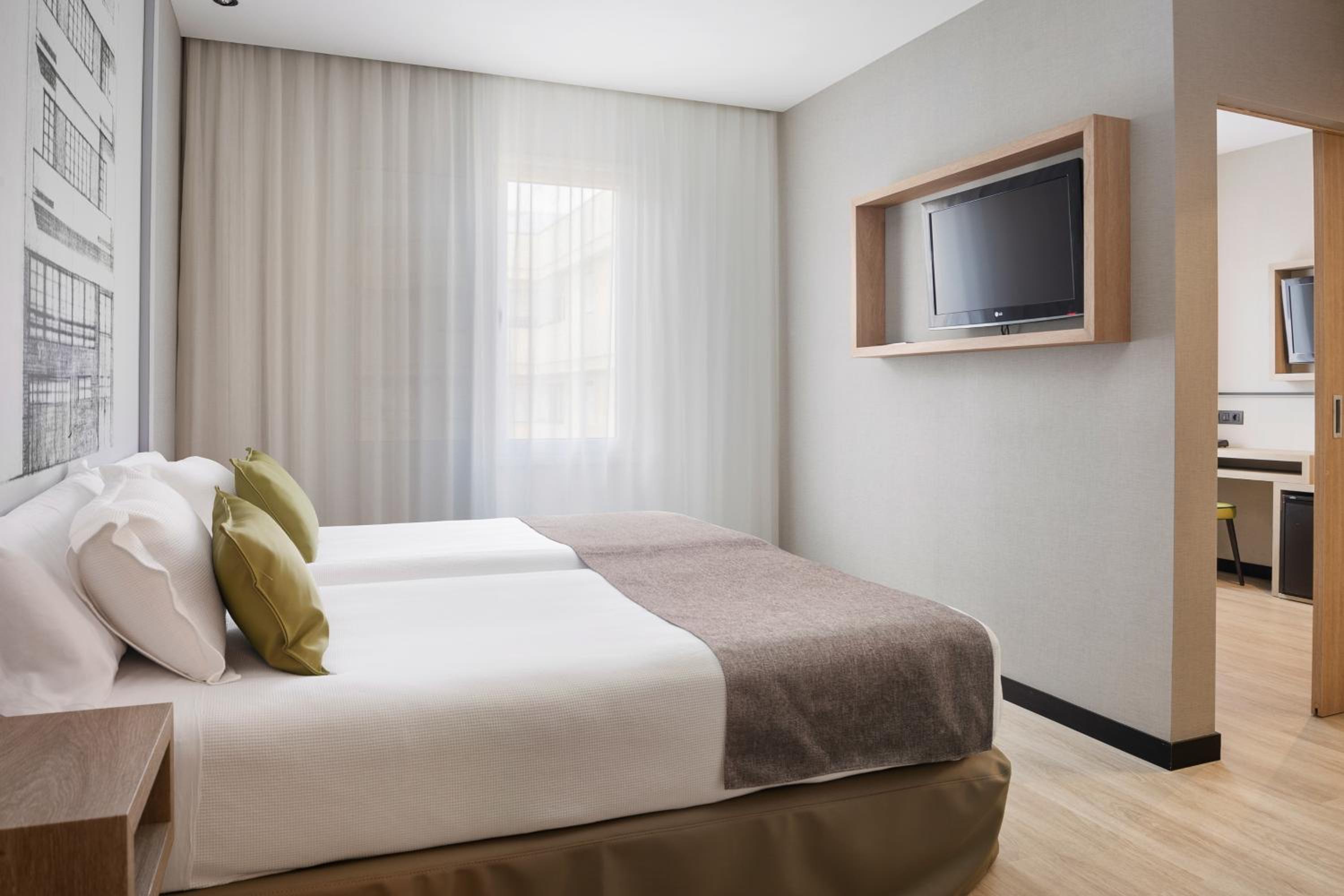 Superior Double Room photo 2