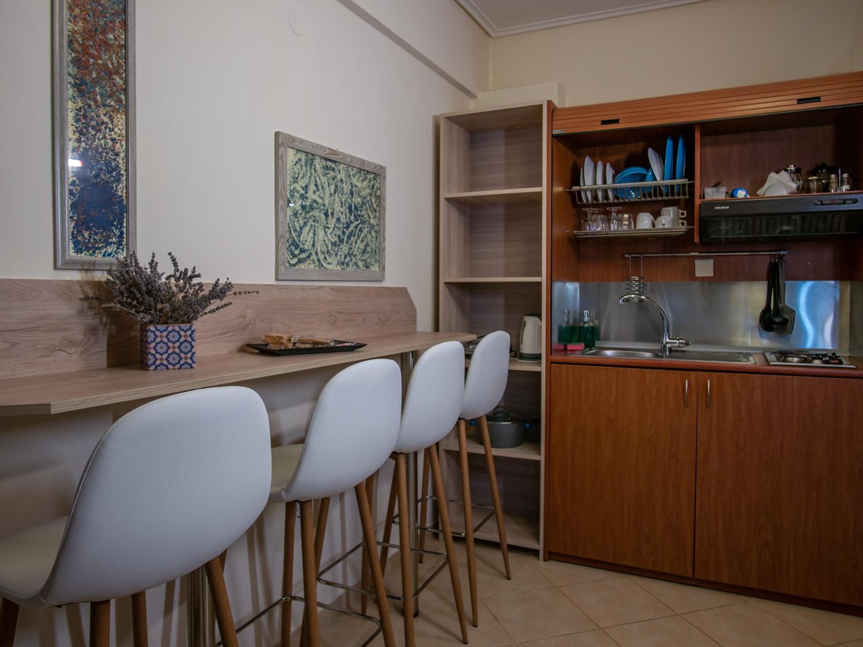 Apartment with Balcony - Photo 10