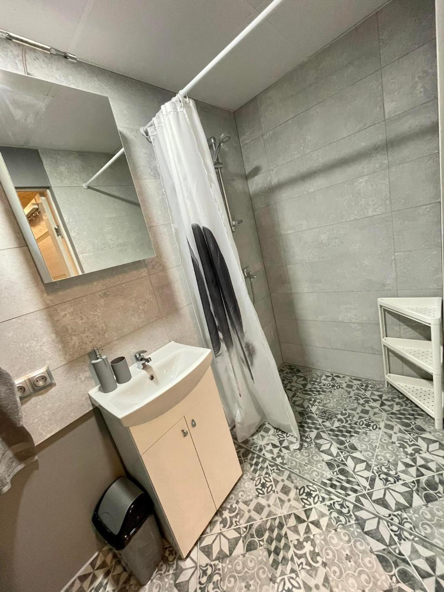 One-Bedroom House photo 2