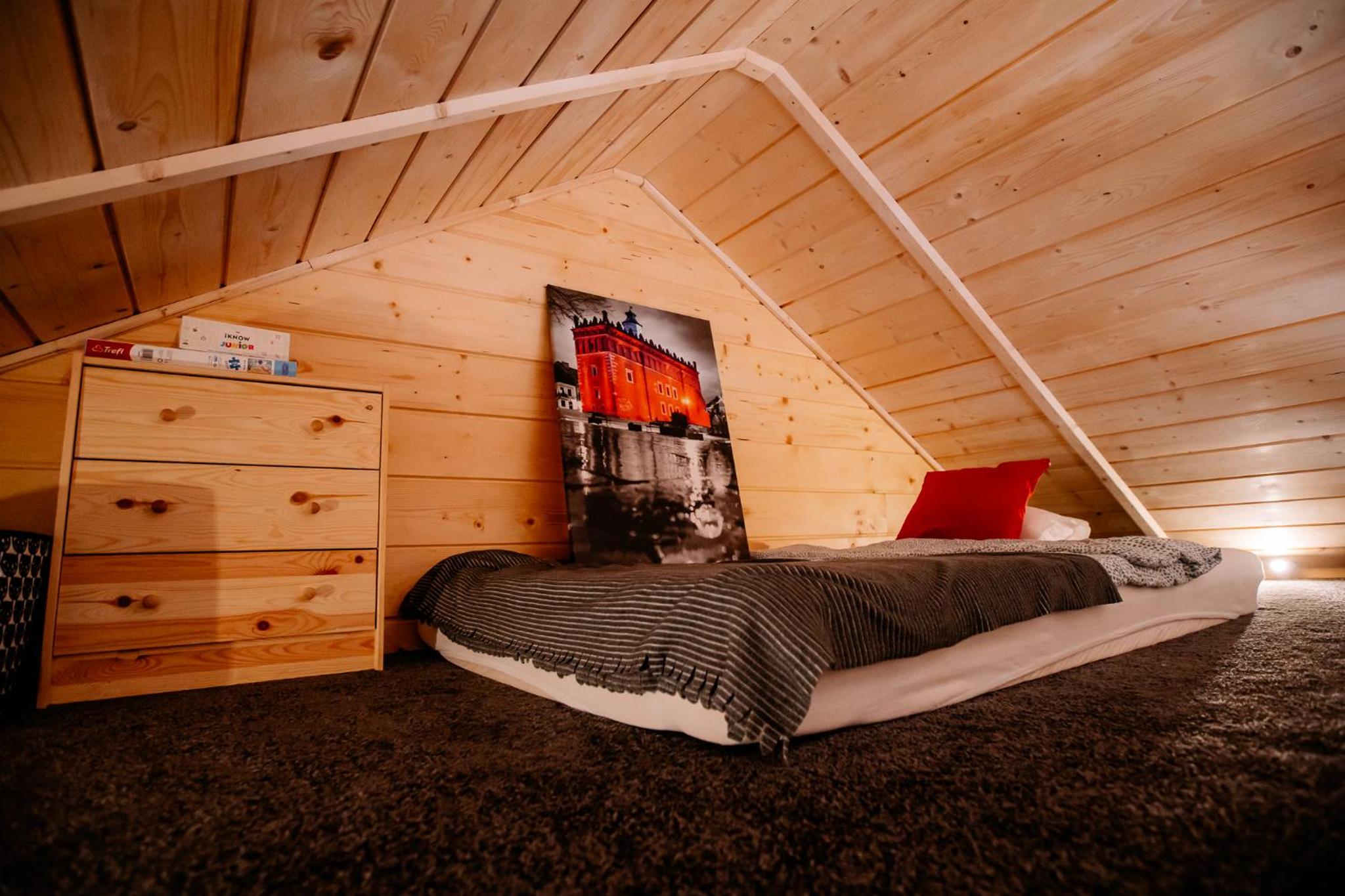 One-Bedroom House - Photo 10