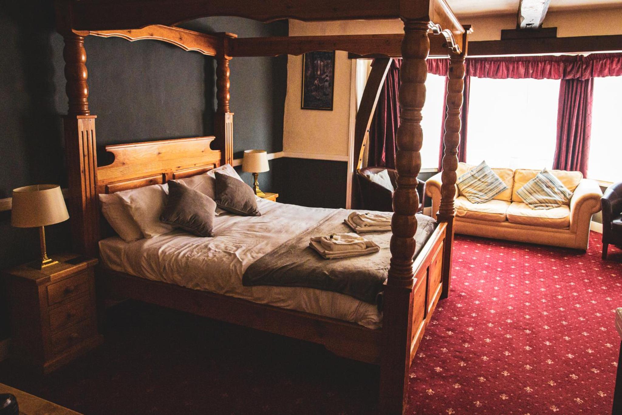 Superior Deluxe Double or Twin Room  - Photo 2