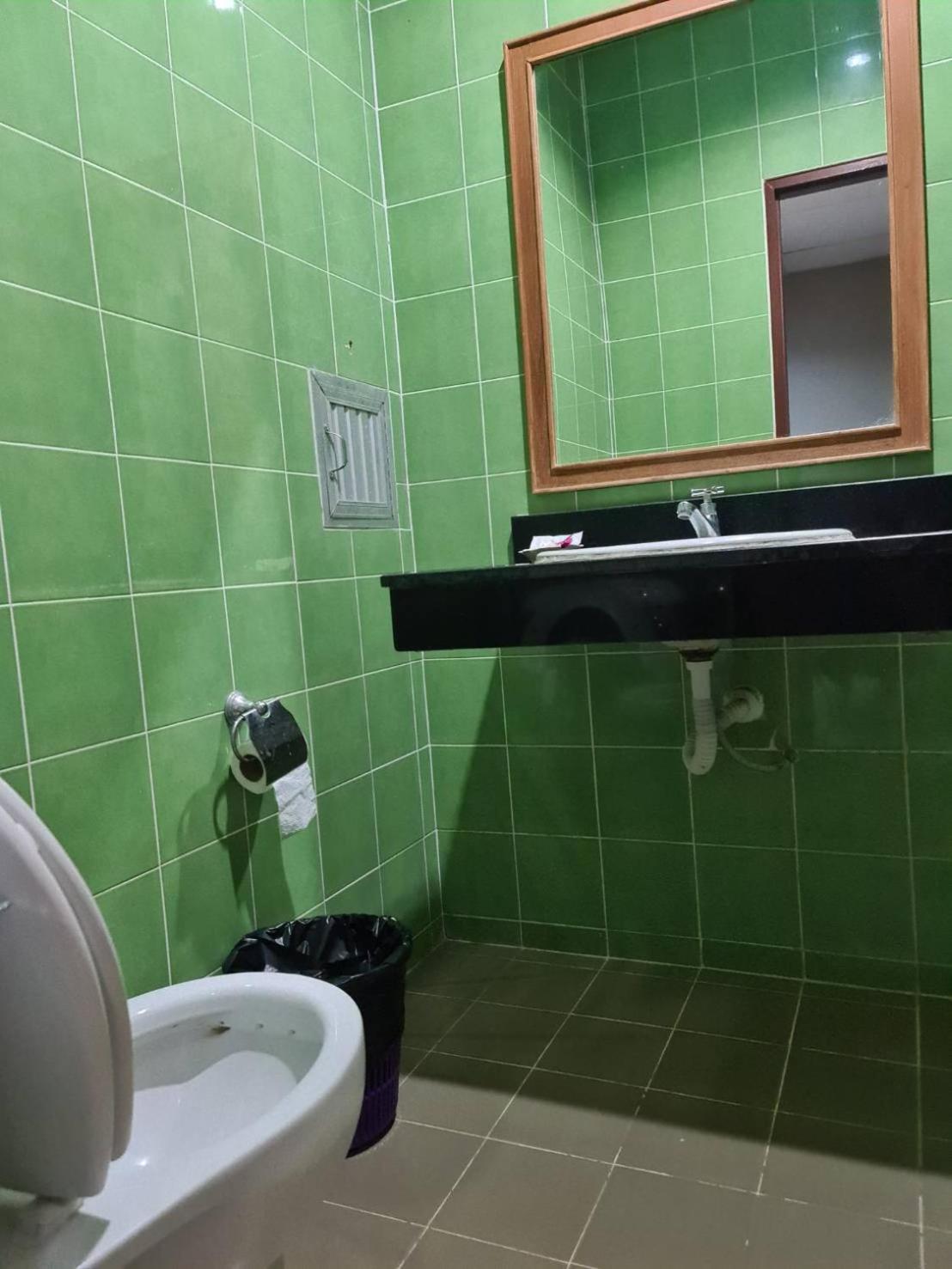 Standard Double Room - Photo 14