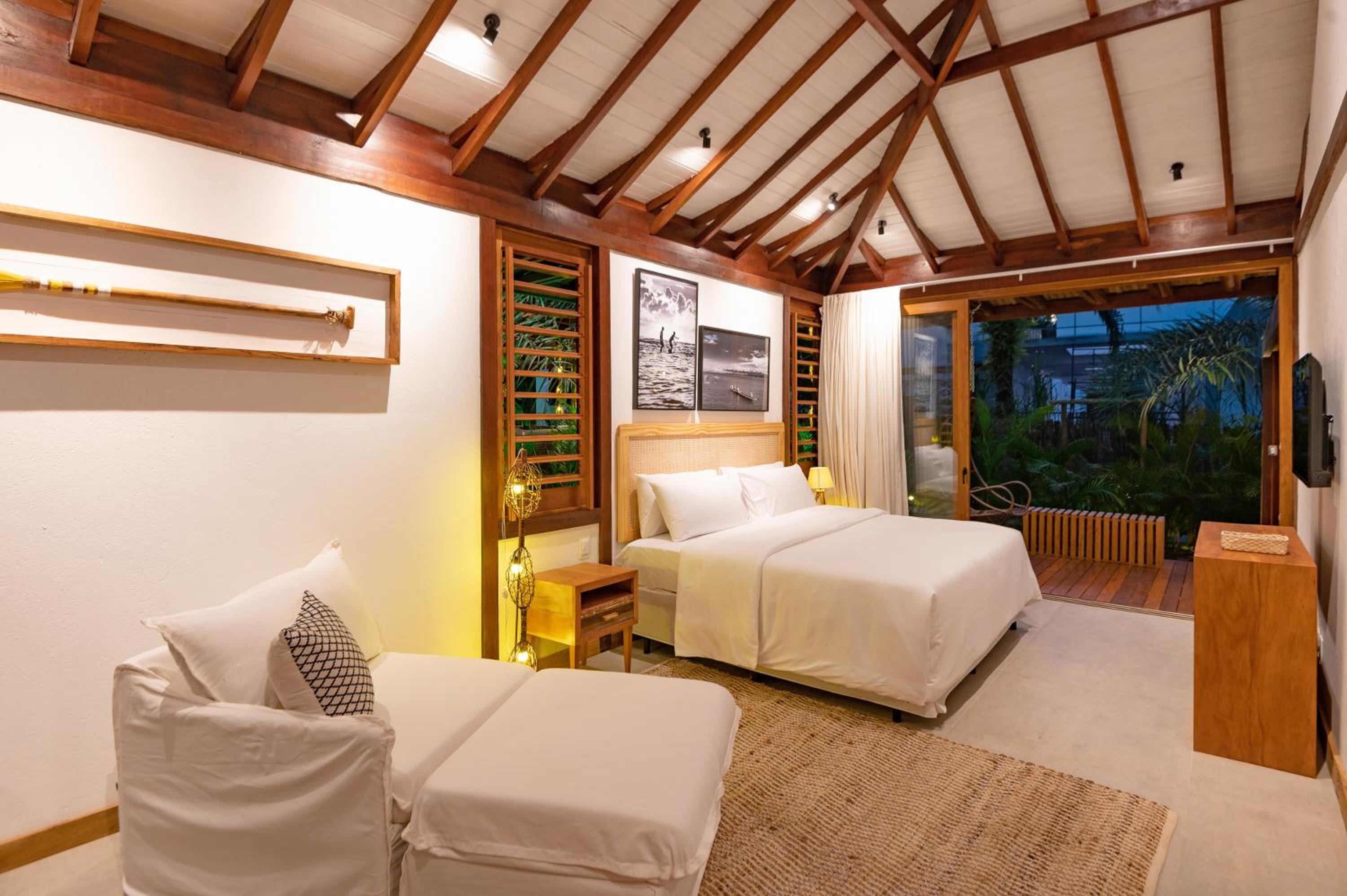 Deluxe Suite - Photo 4