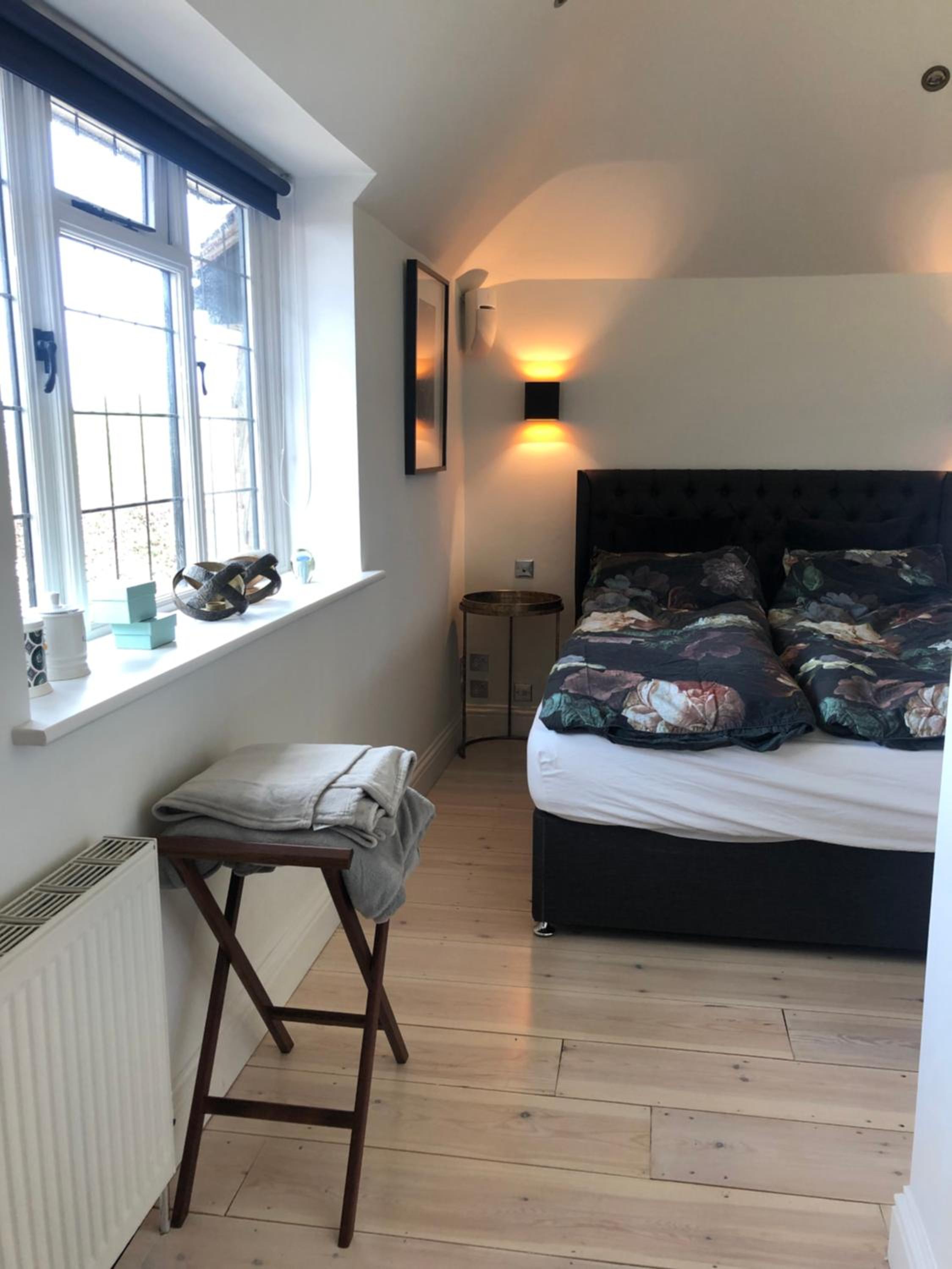 One-Bedroom Apartment - Photo 14