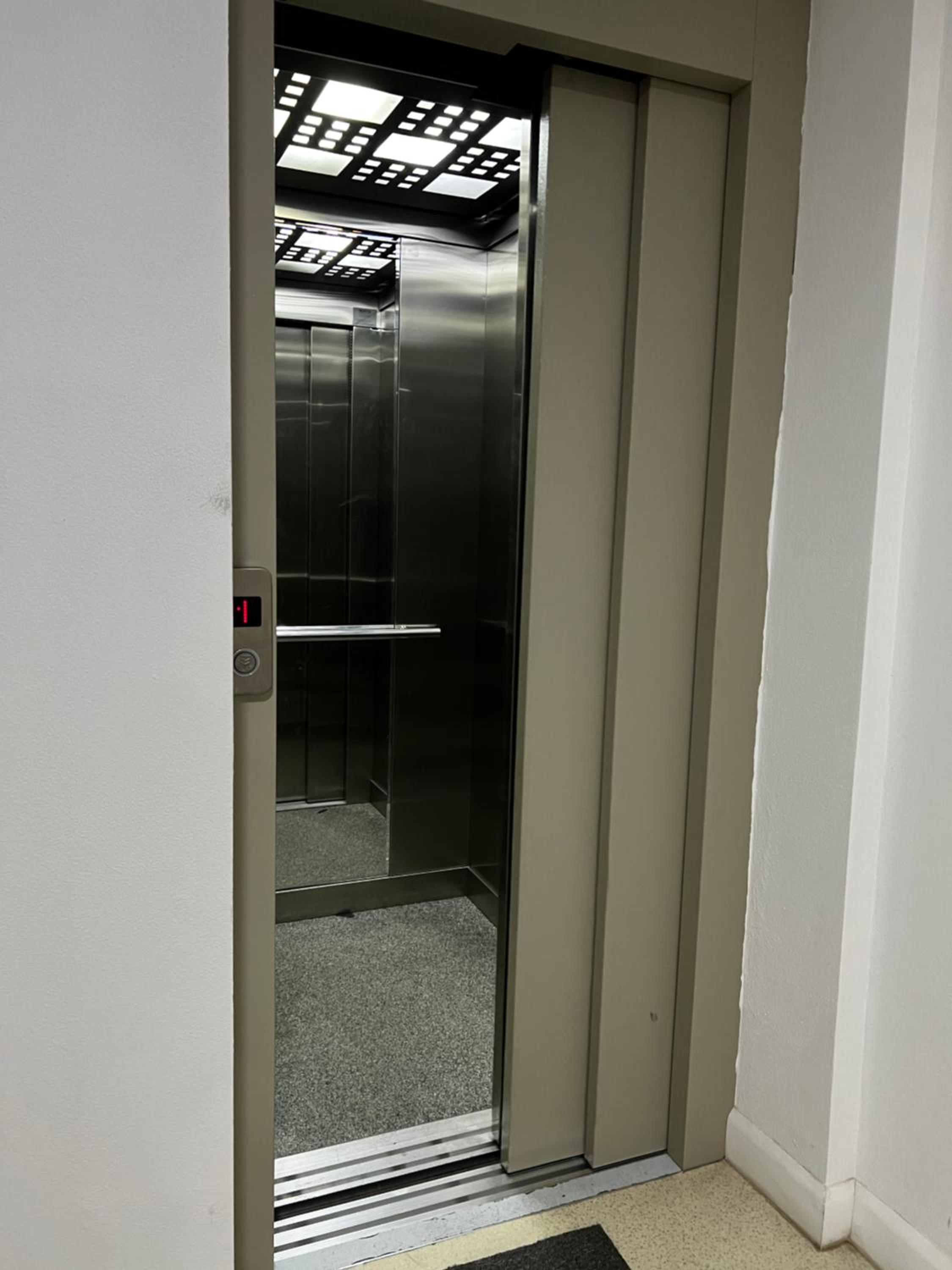 One-Bedroom Apartment - Photo 48