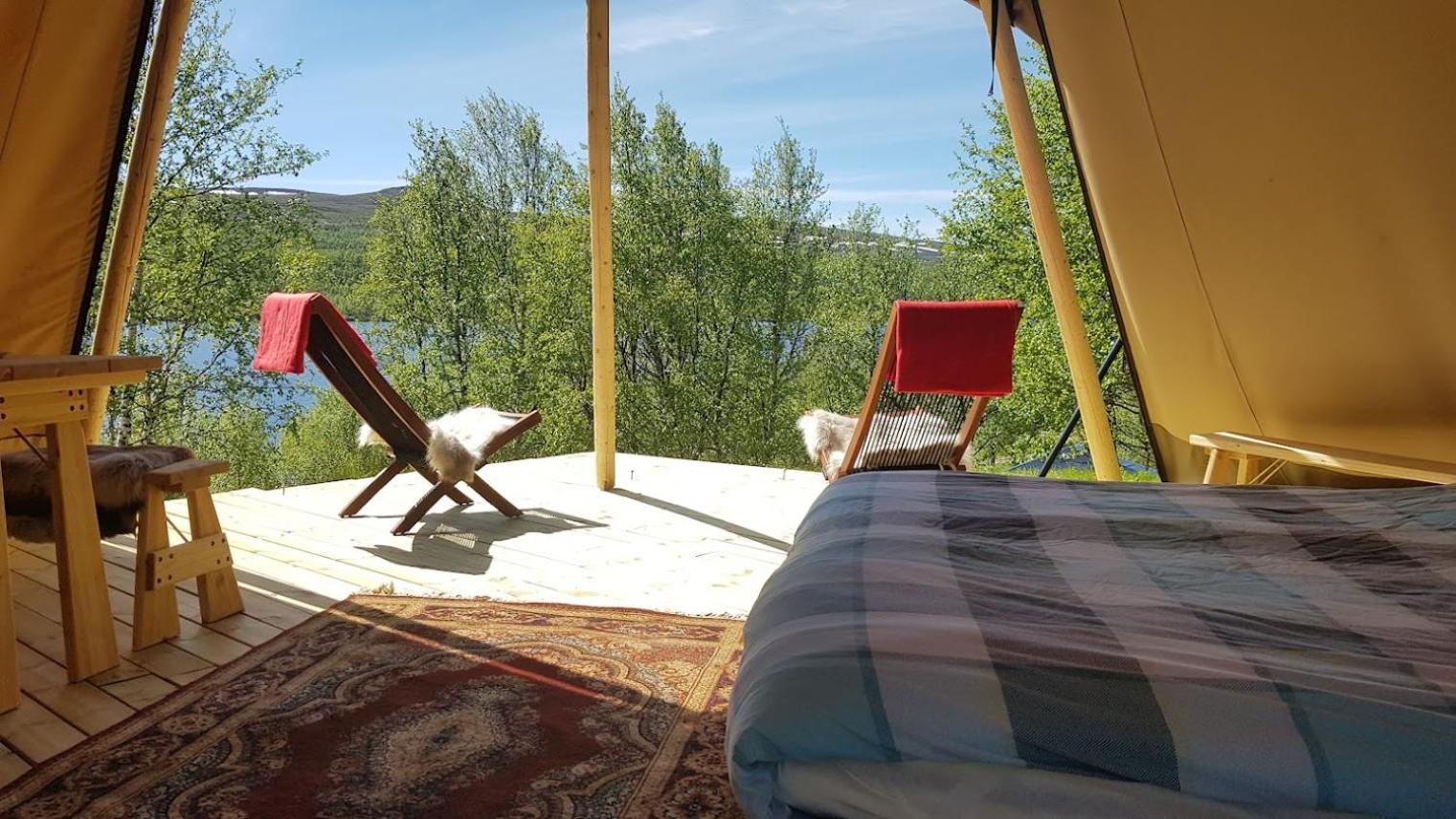 Tent - Photo 2