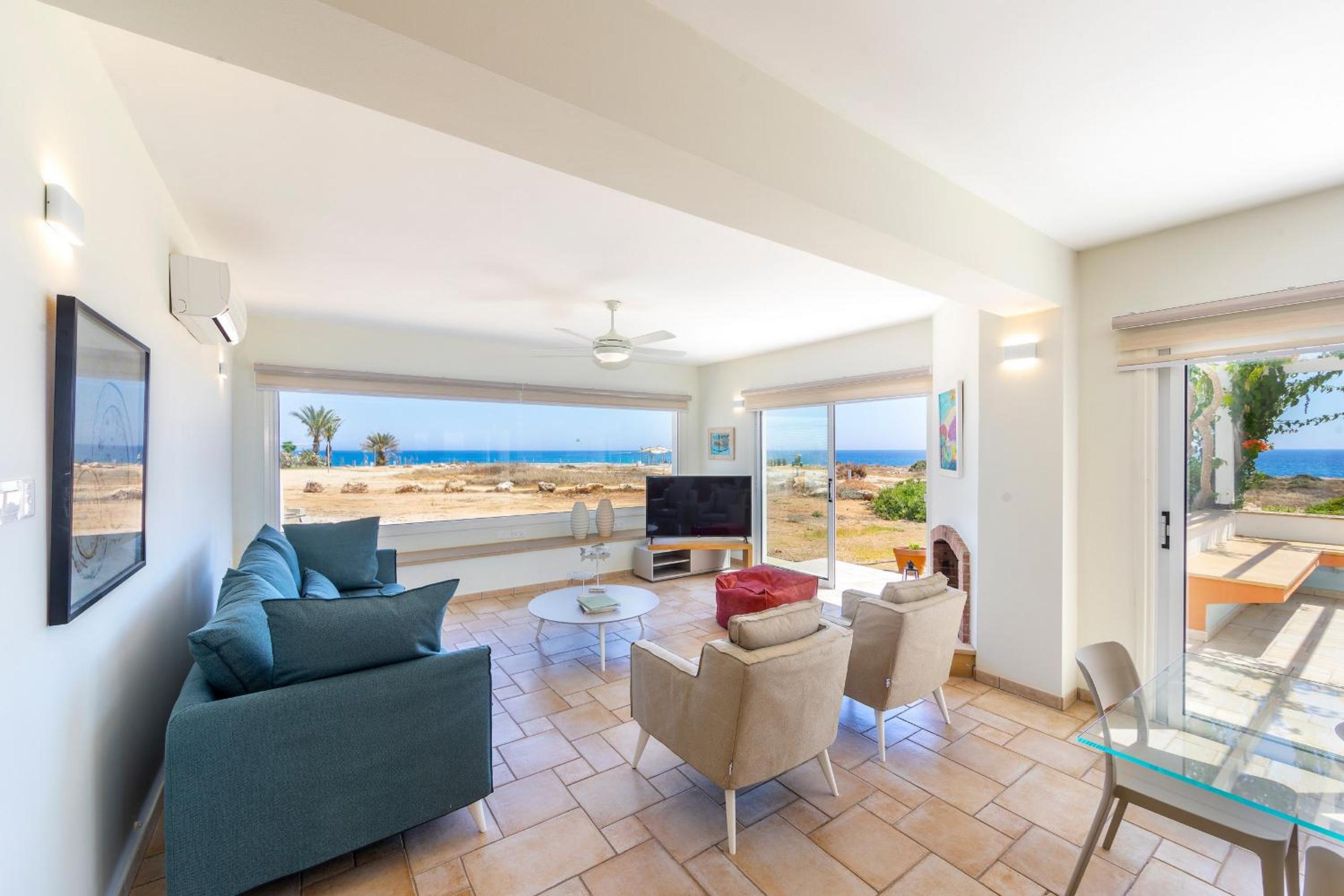 Villa with Sea View photo 1