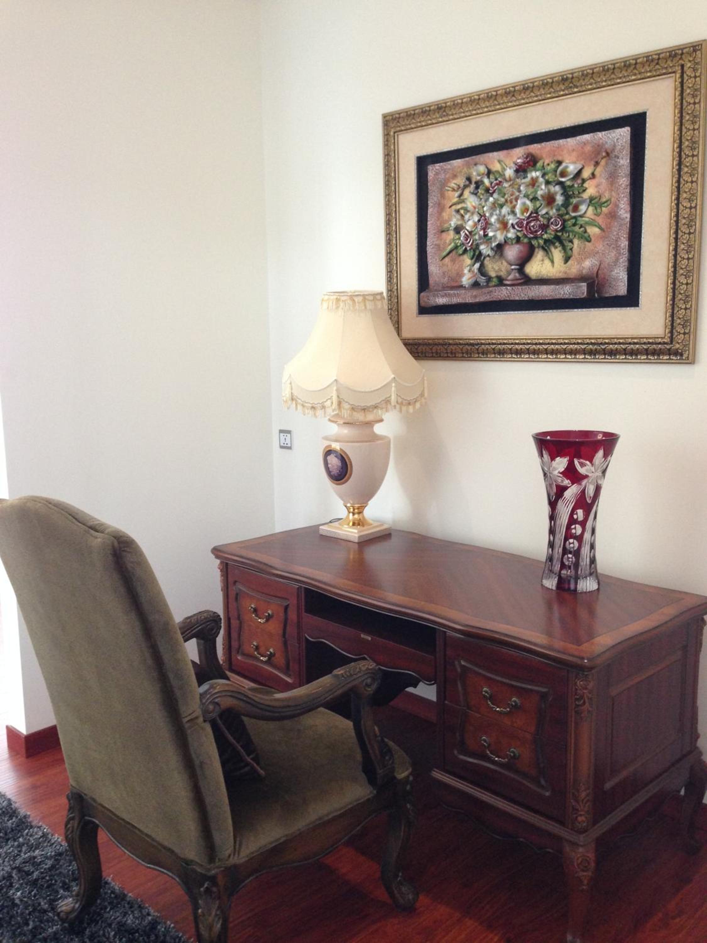 Executive Suite photo 2