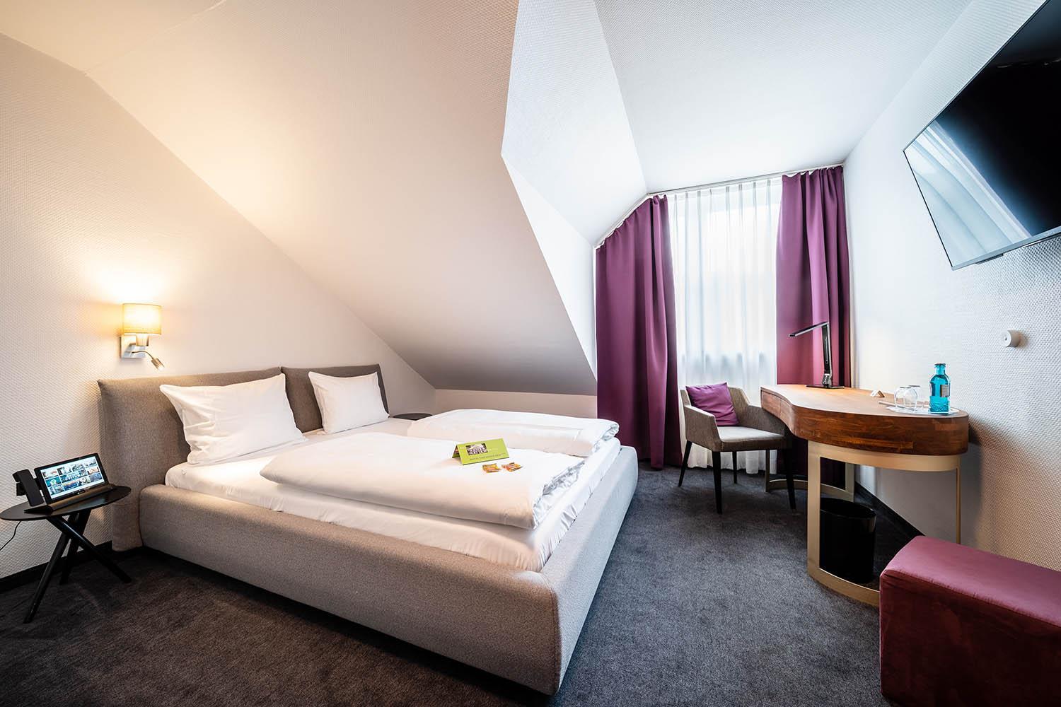 Queen Room - Photo 1