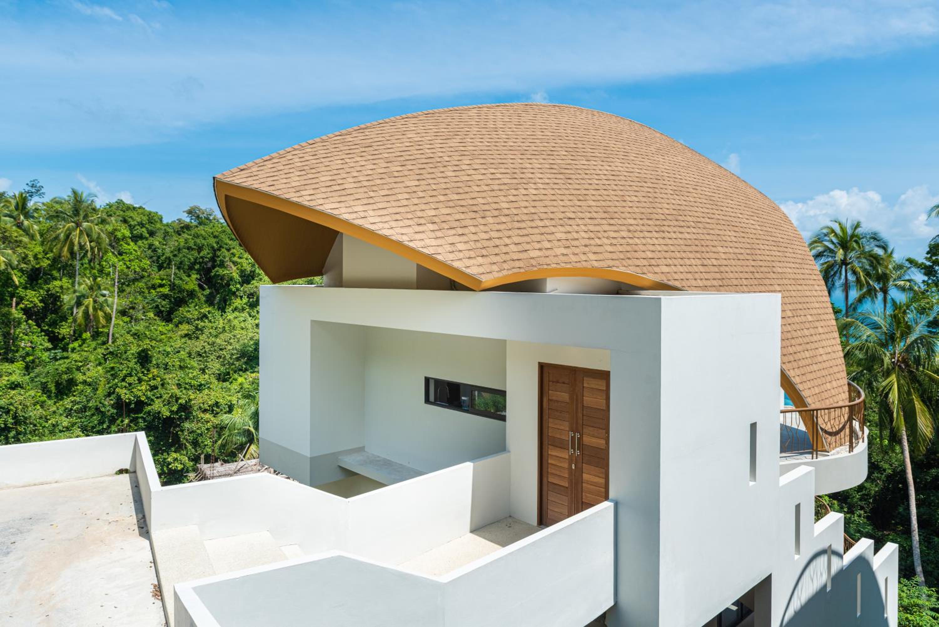 Three-Bedroom Villa photo 2