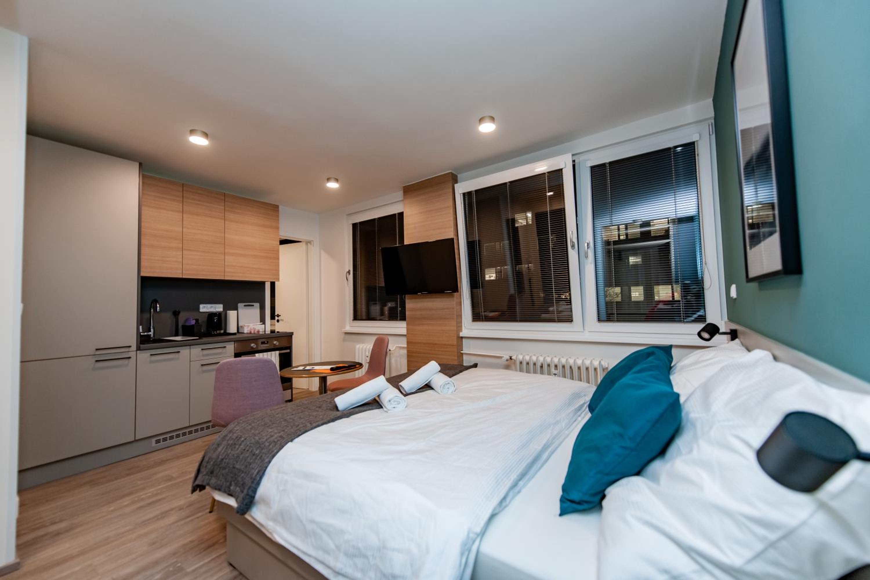 Studio Apartment photo 1