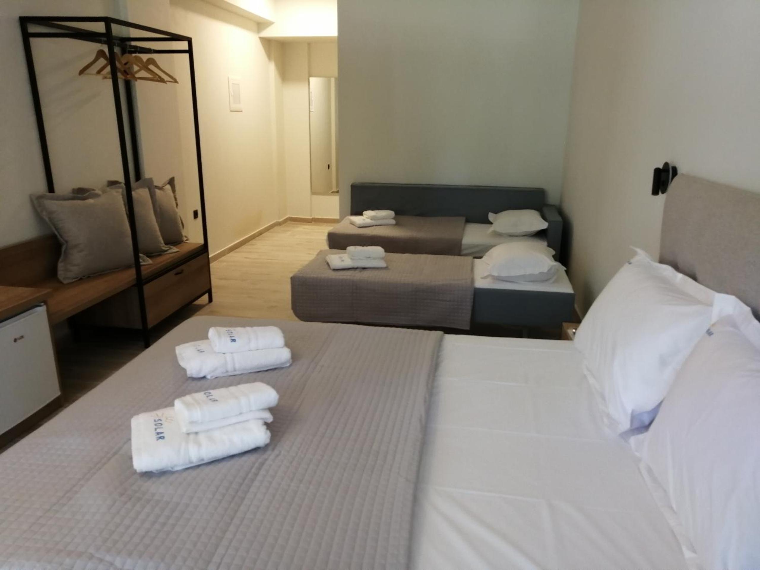 Deluxe Quadruple Room photo 3