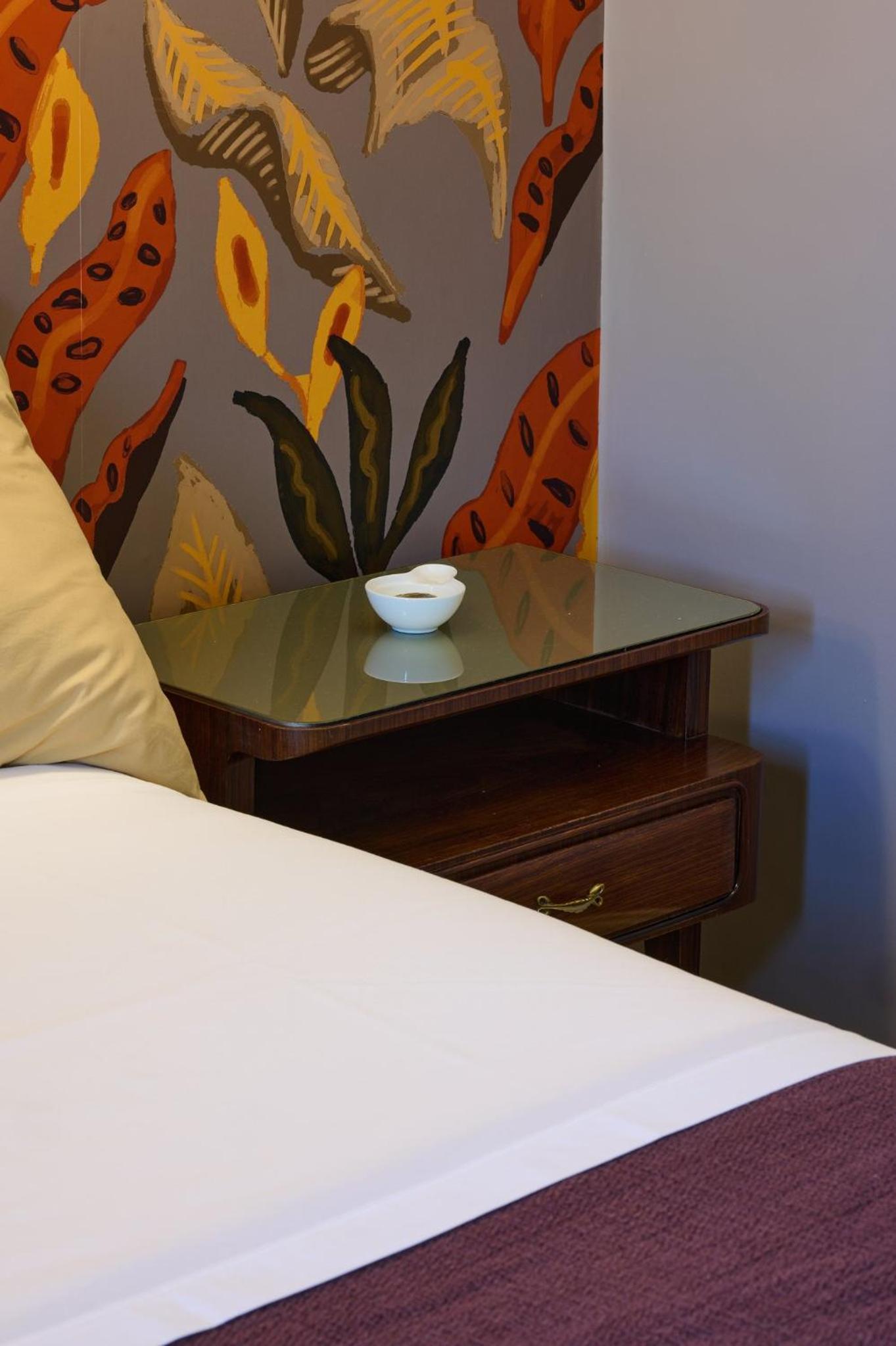 Deluxe Double or Twin Room with Balcony - Photo 16