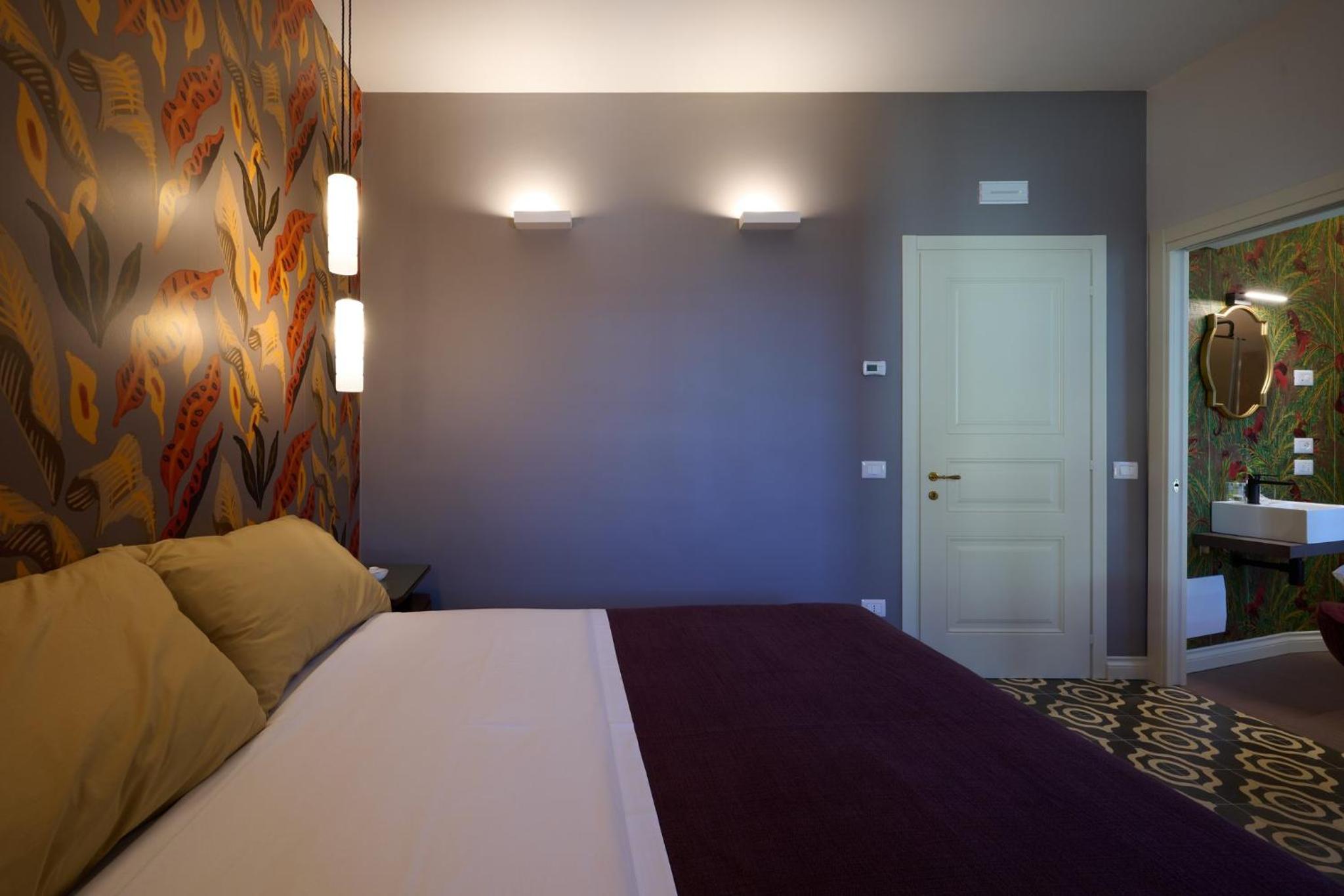 Deluxe Double or Twin Room with Balcony - Photo 14