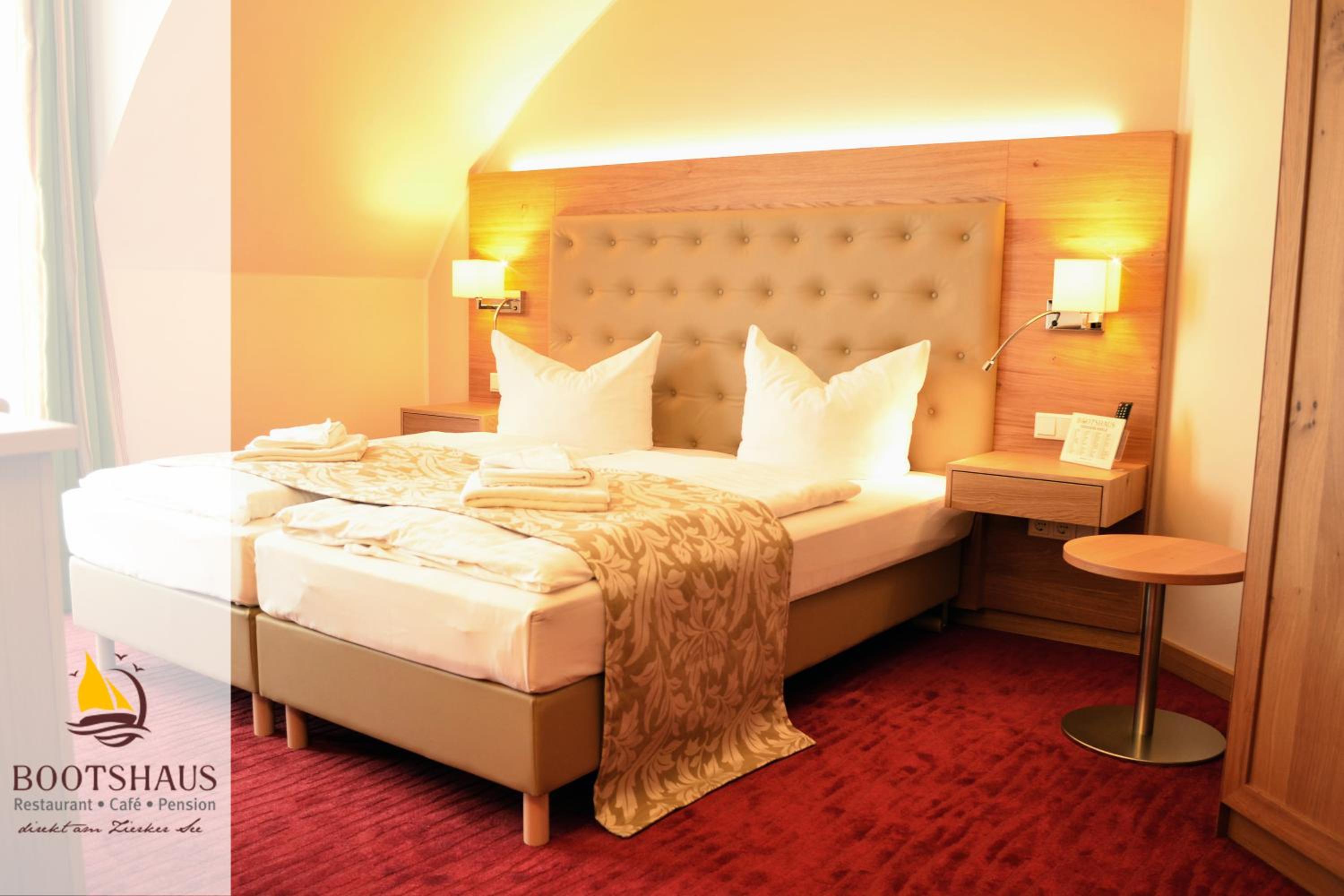 Deluxe Double Room with Balcony and Sea View