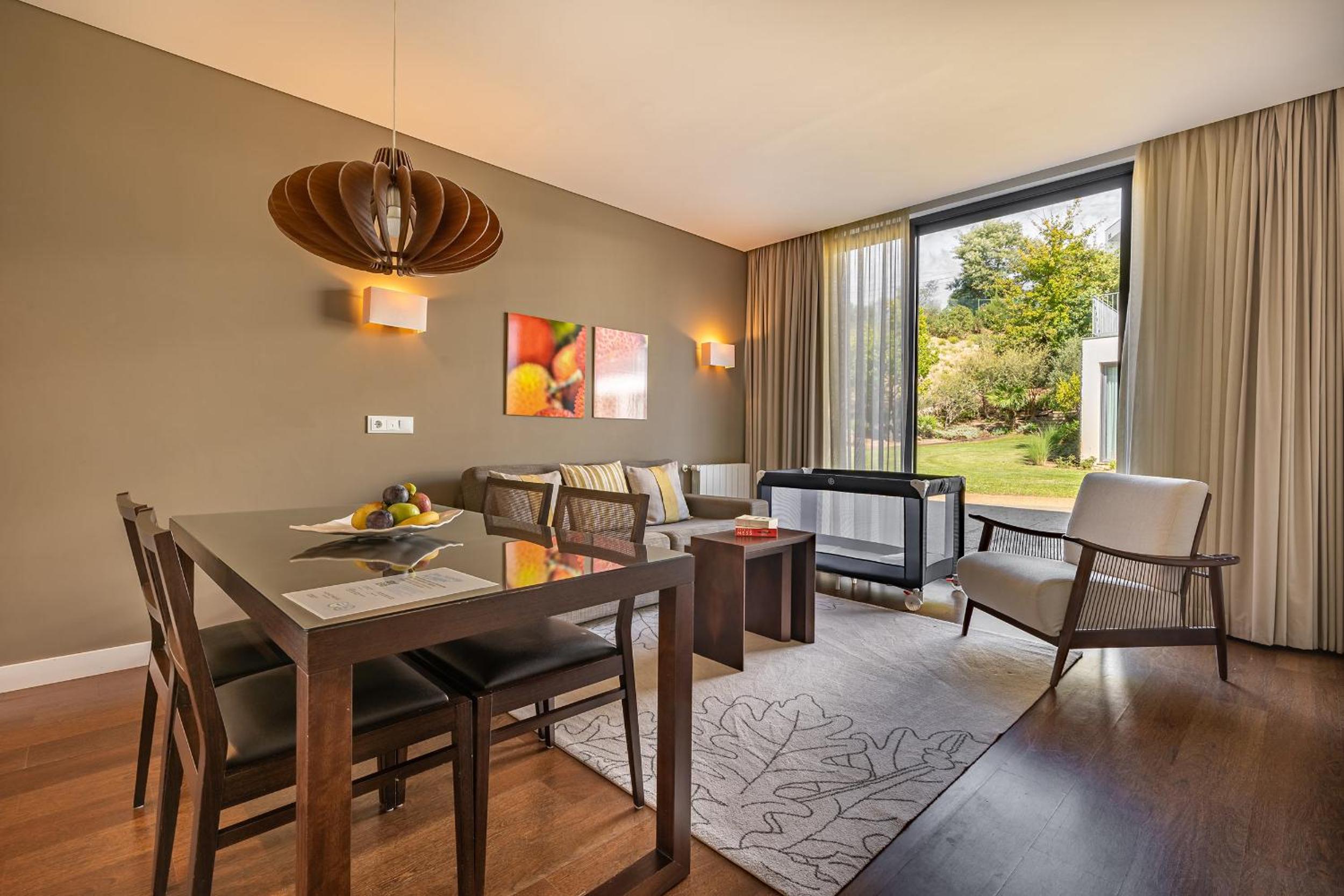 Suite with Balcony - Photo 1