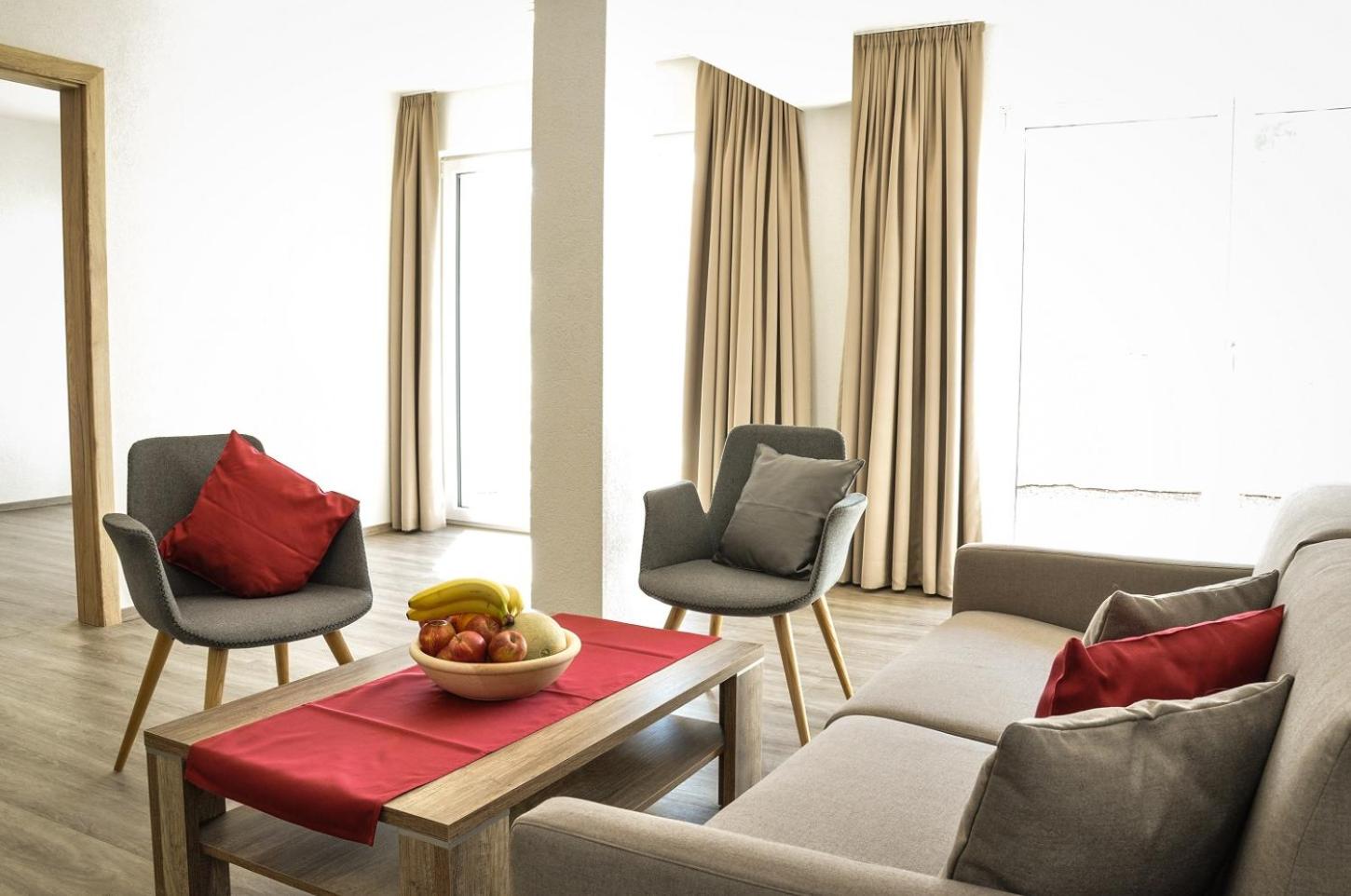 Apartment - Ground Floor photo 3