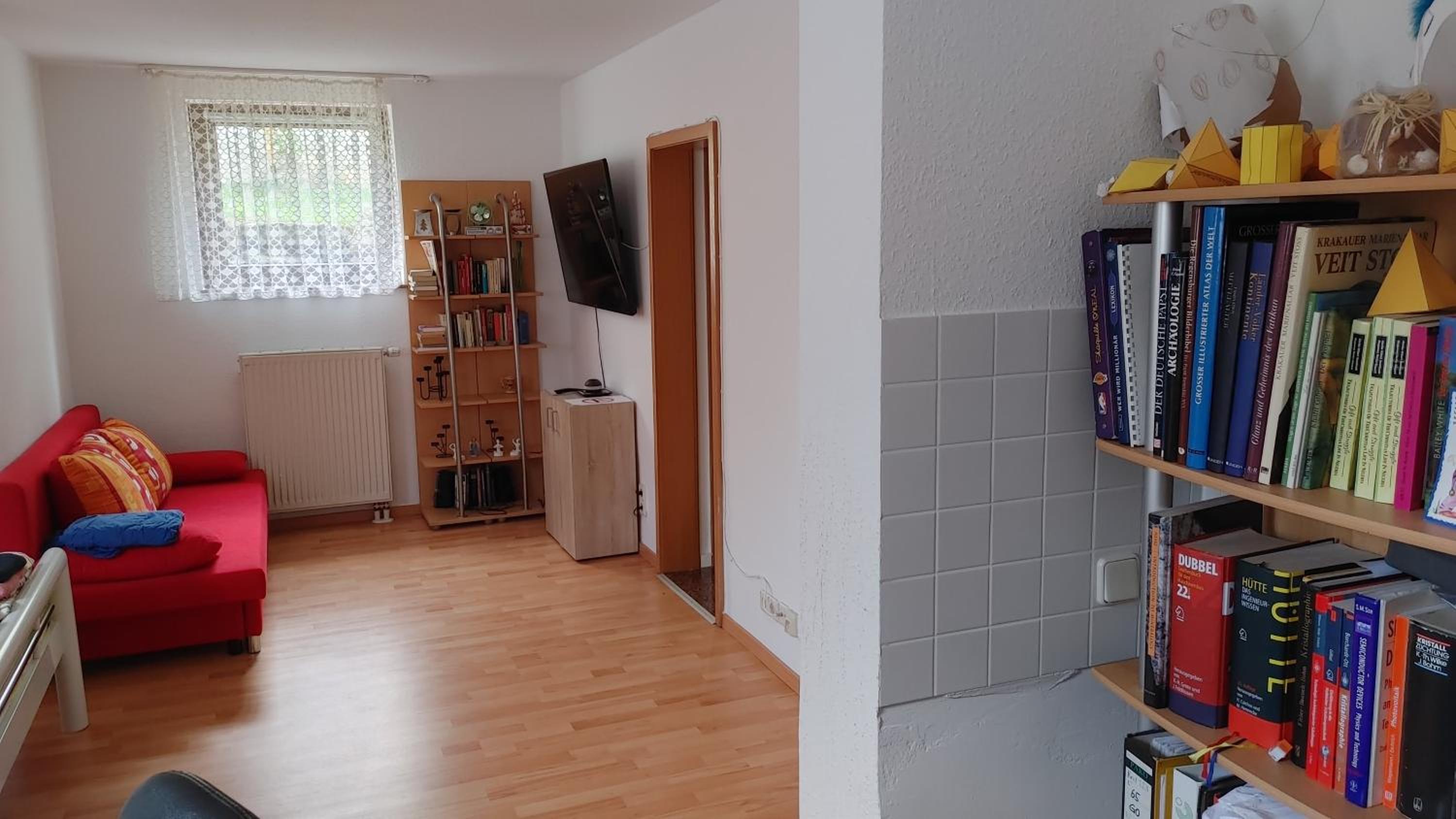 One-Bedroom Apartment photo 3