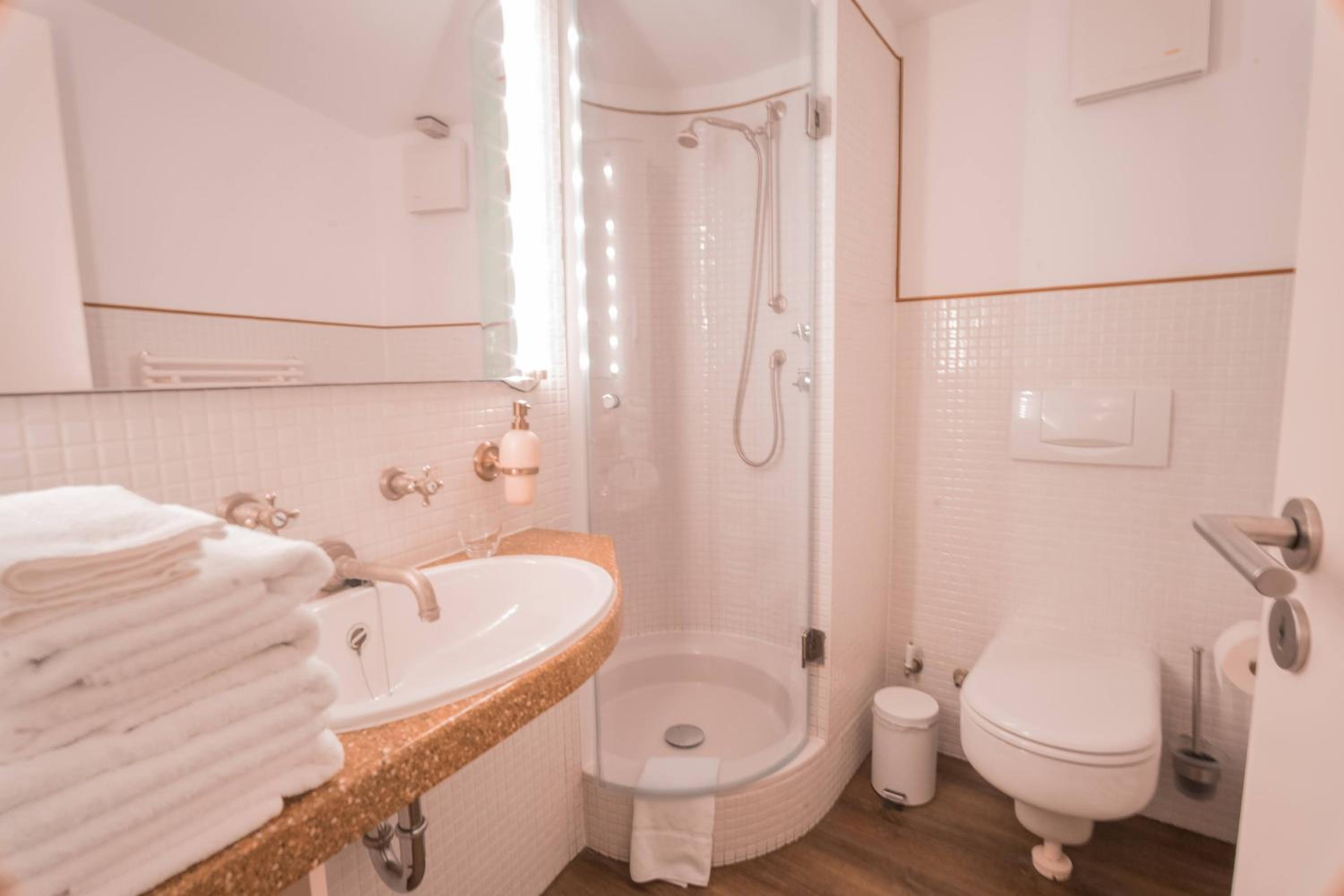 Superior Double Room - Photo 6