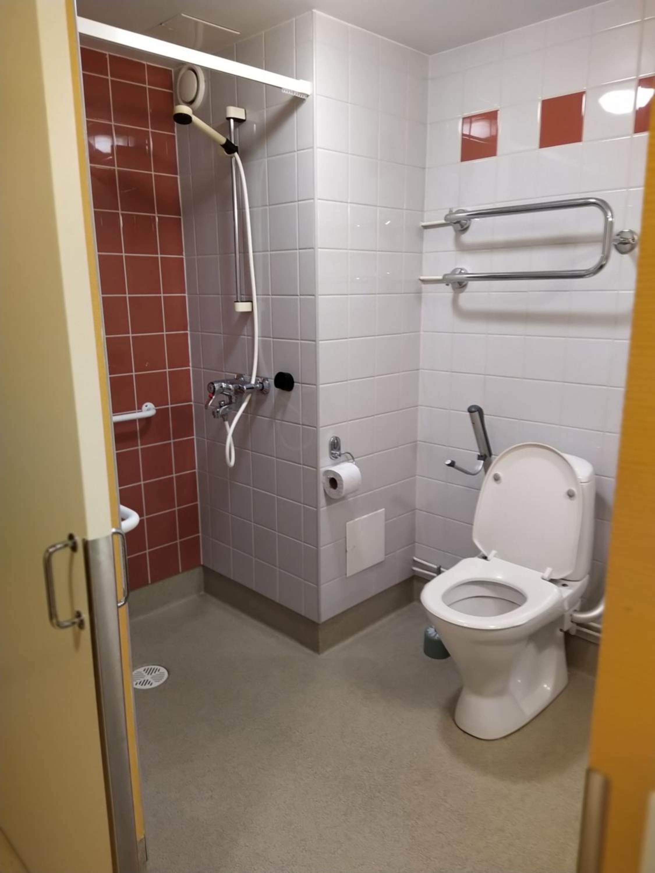 Budget Double or Twin Room - Photo 4