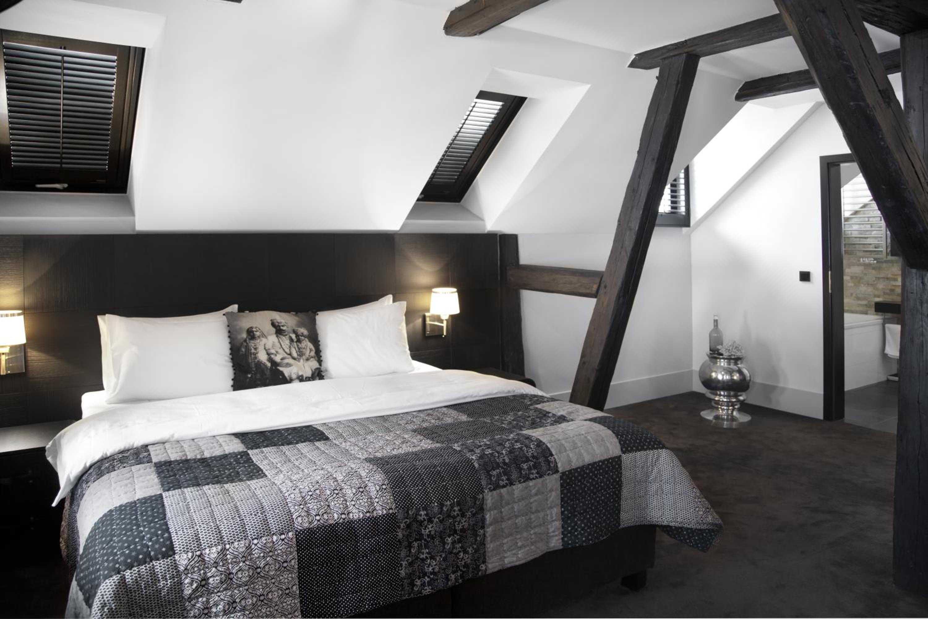  Superior Double or Twin Room - Photo 2