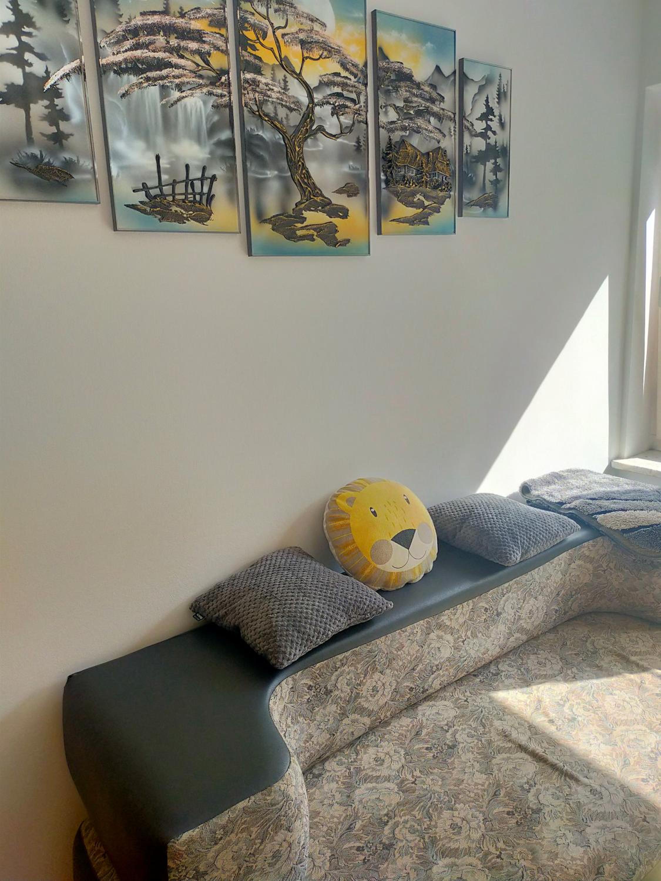 Double Room with Balcony (3 Adults) - Photo 4