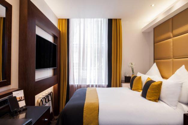 Economy Double Room photo 1
