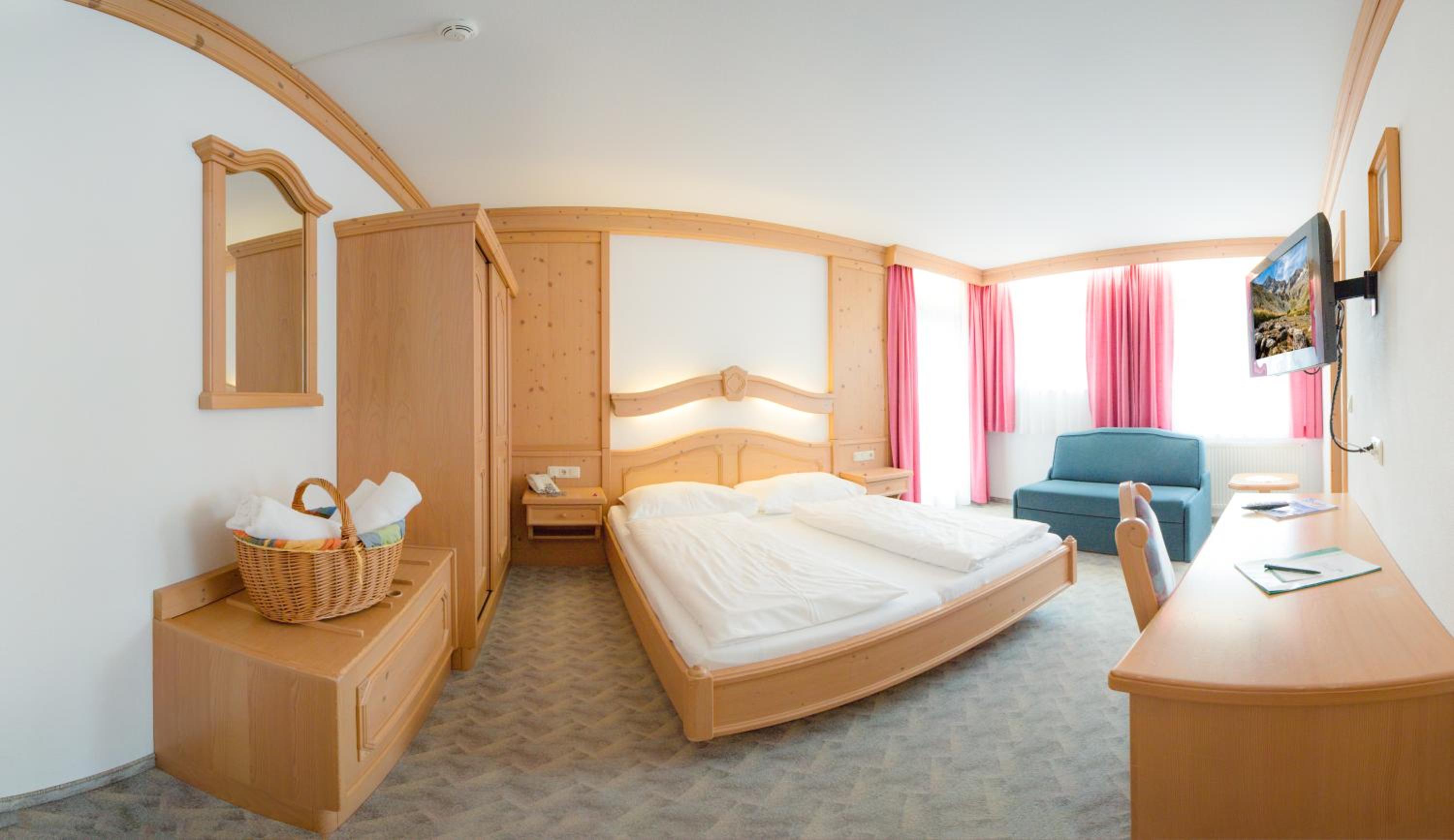 Triple Room photo 2