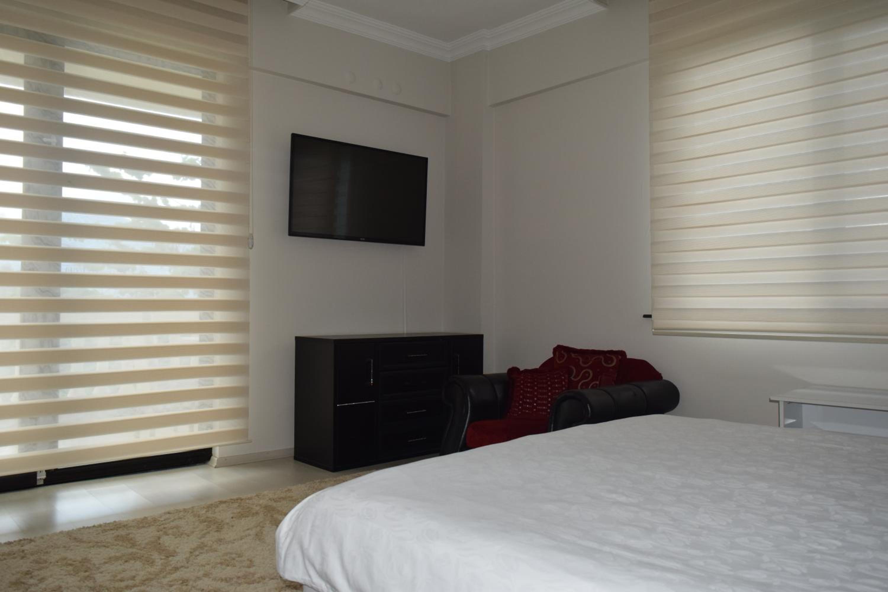 Deluxe Suite photo 1