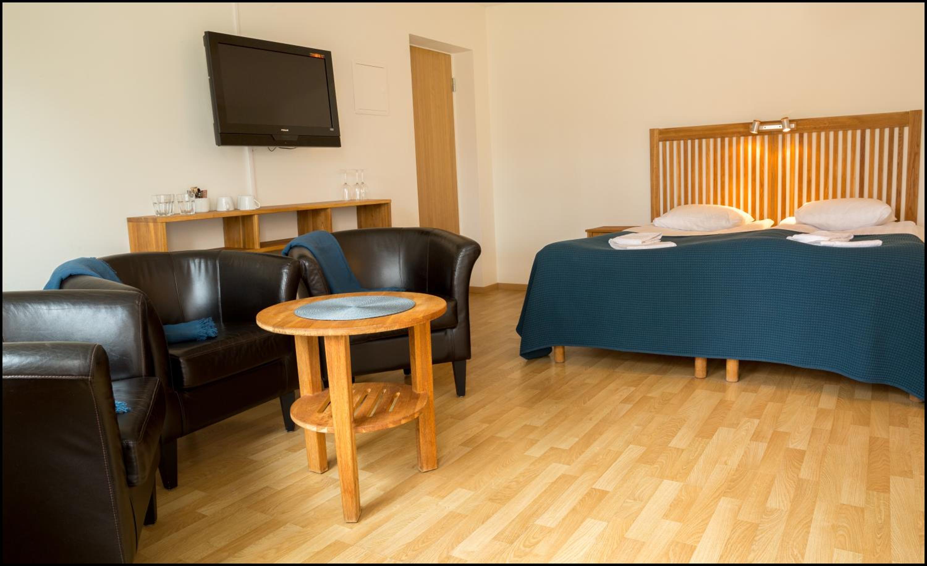 Large Double Room