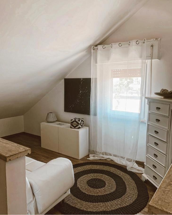 Budget Double Room photo 3