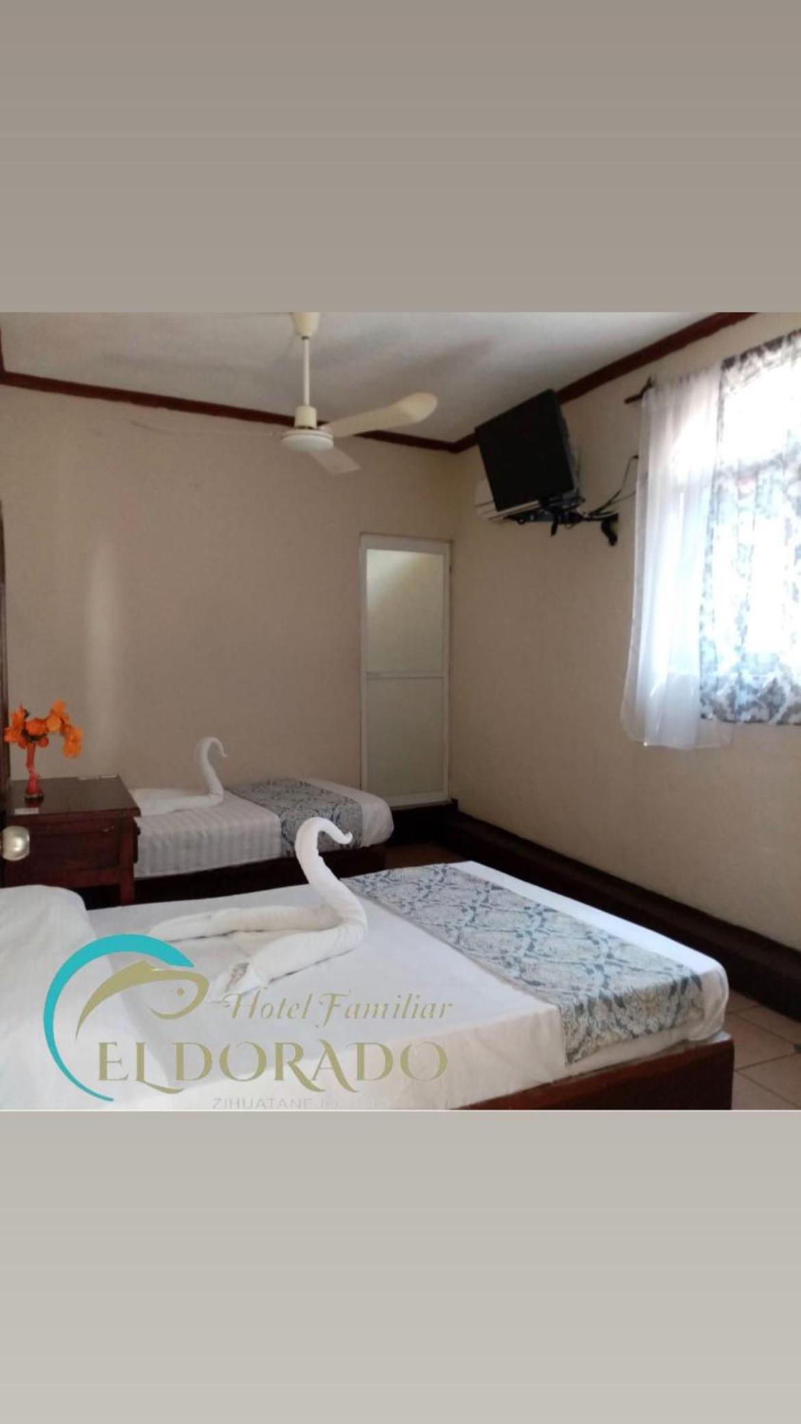 Deluxe Double Room (2 Adults + 1 Child) - Photo 2