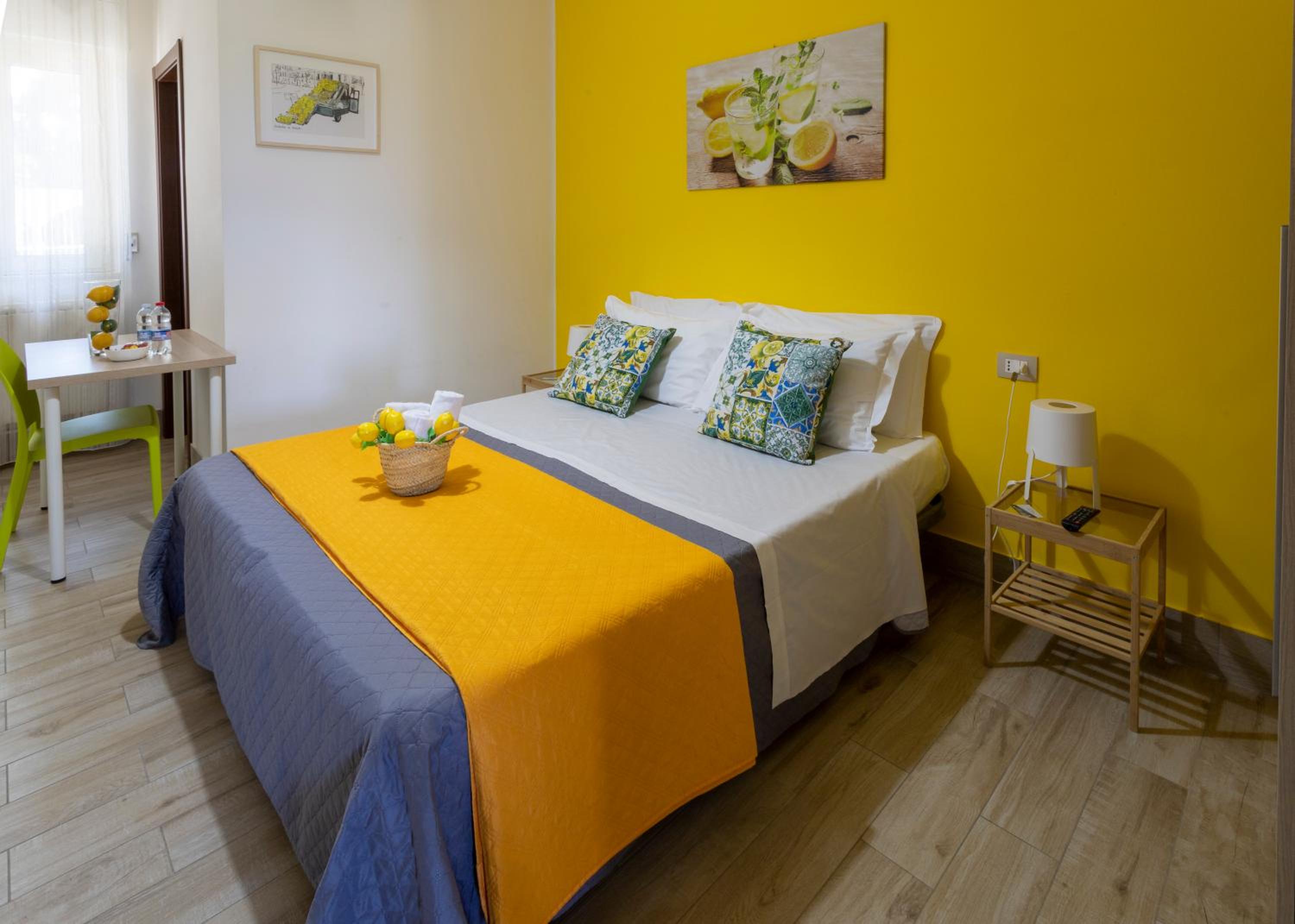 Double or Twin Room - Photo 4
