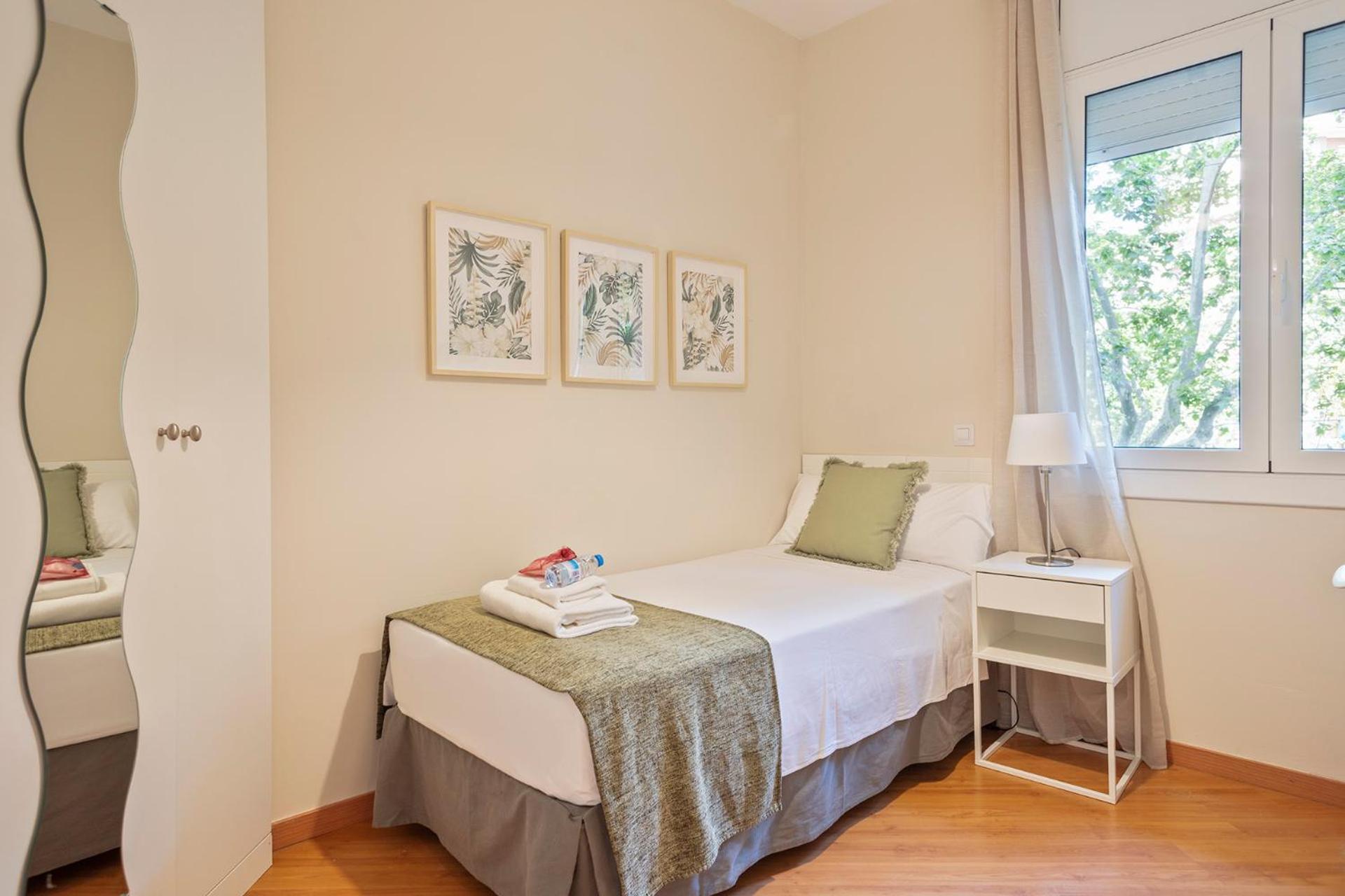 Two-Bedroom Apartment photo 2