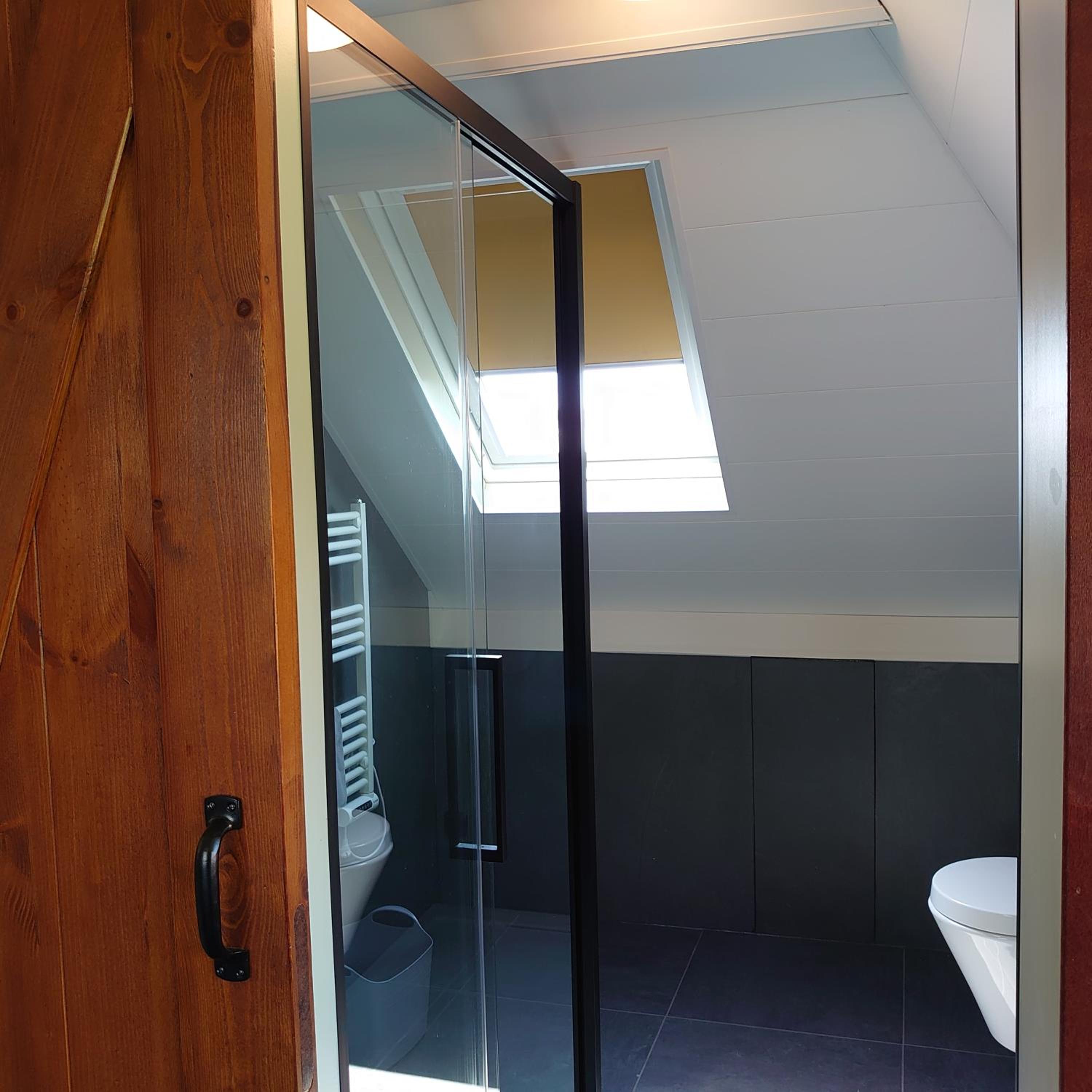Large Double Room photo 2