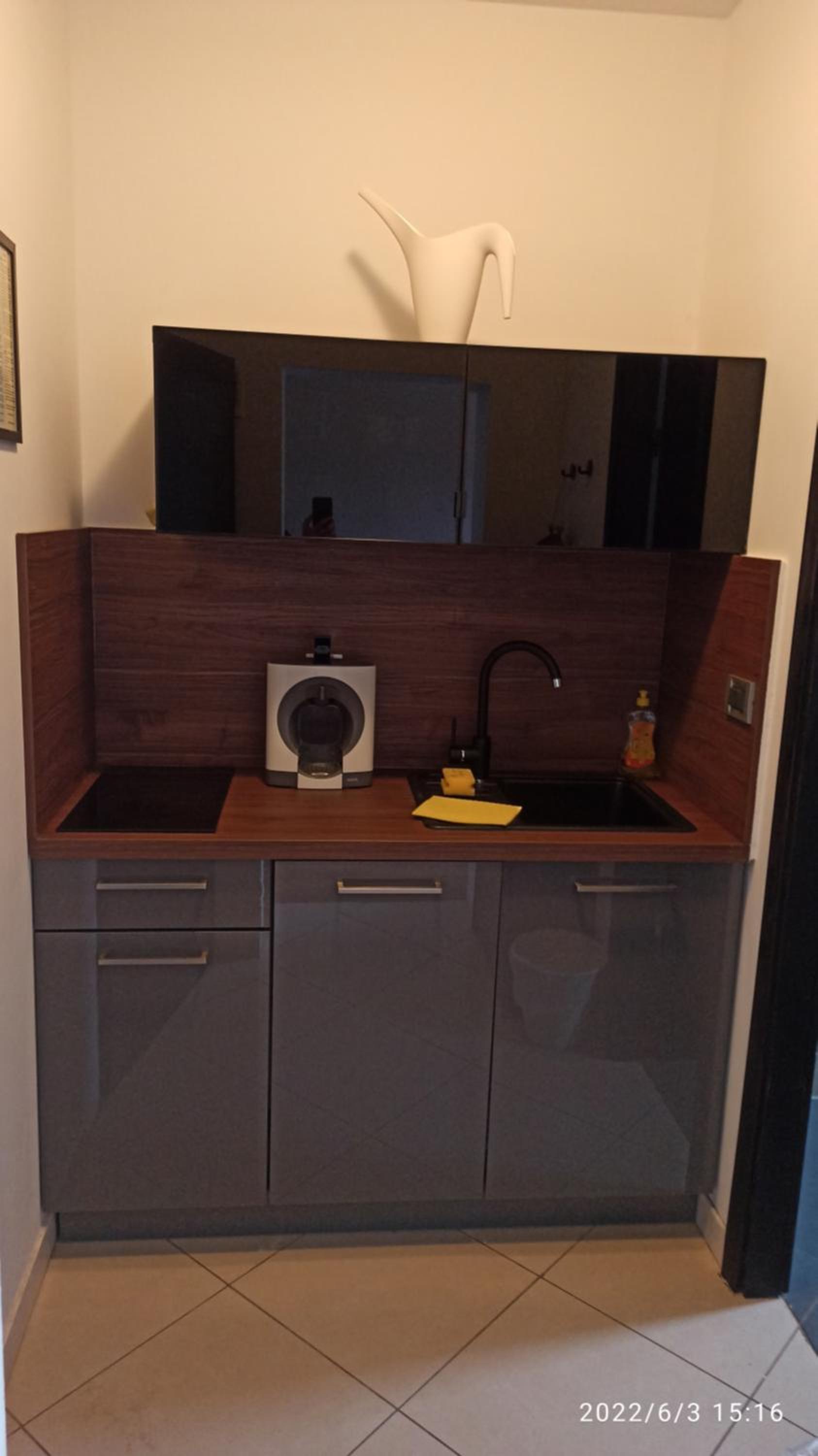 Studio Apartment photo 2