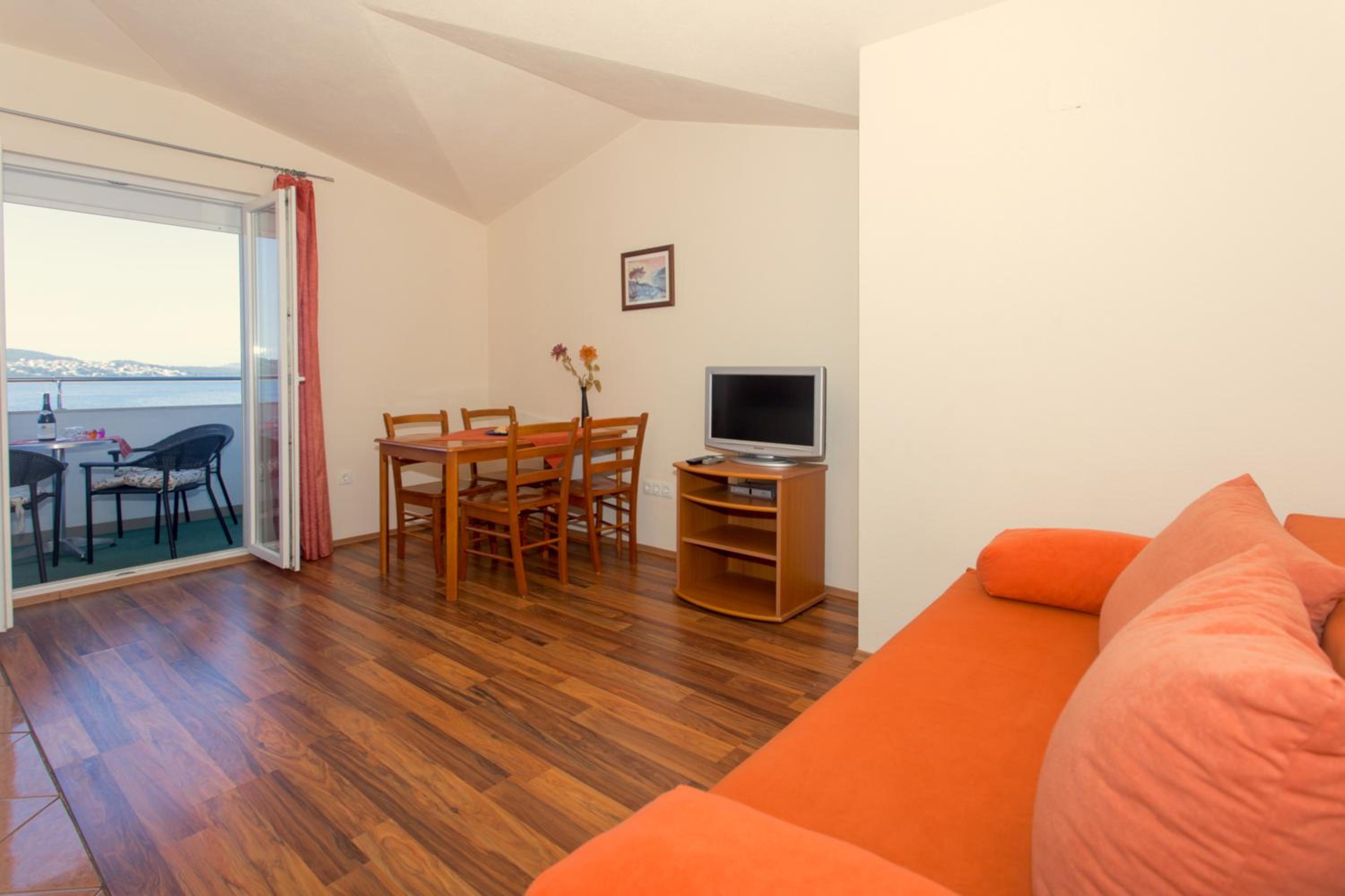 Apartment with Sea View