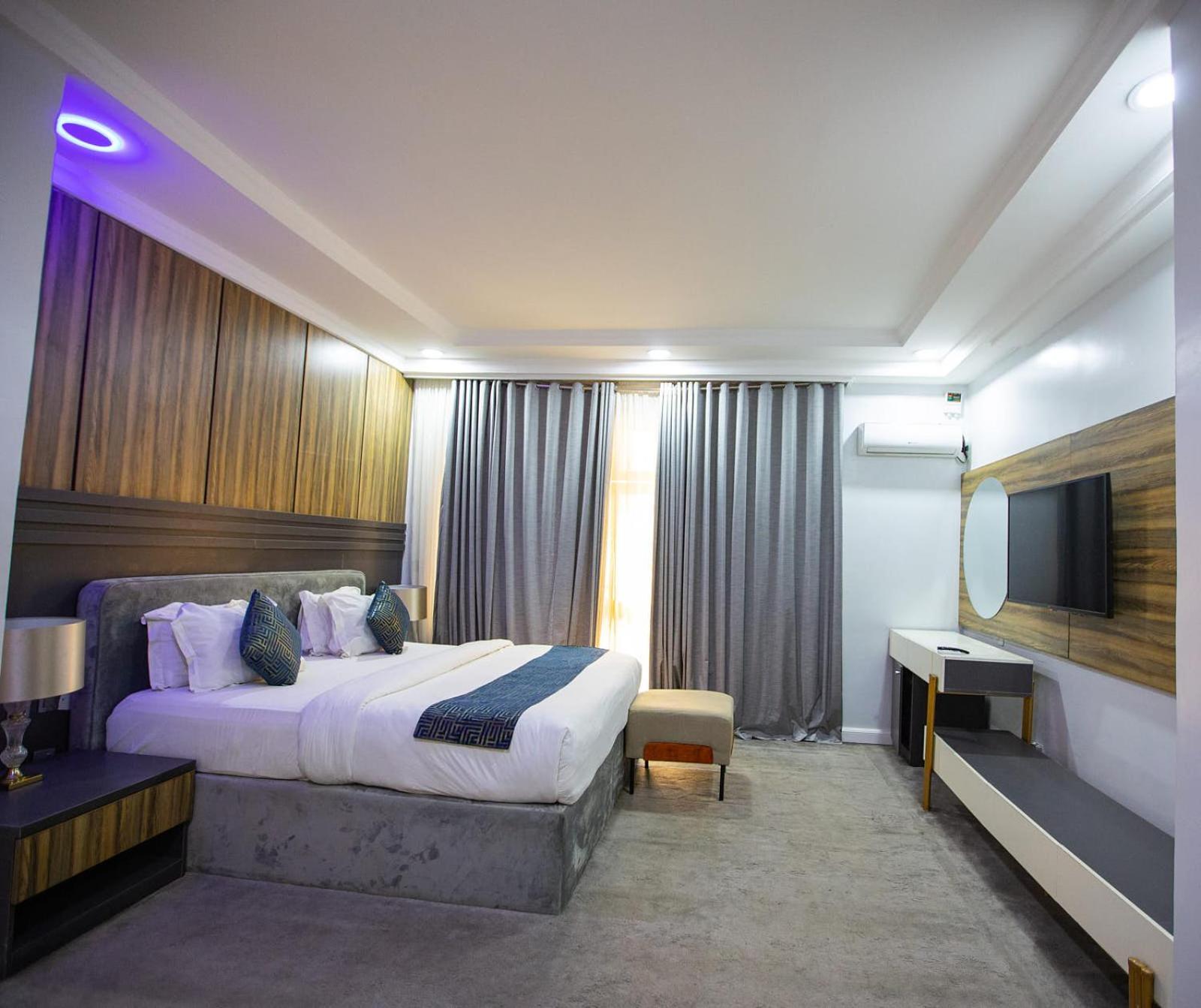 Suite with Balcony