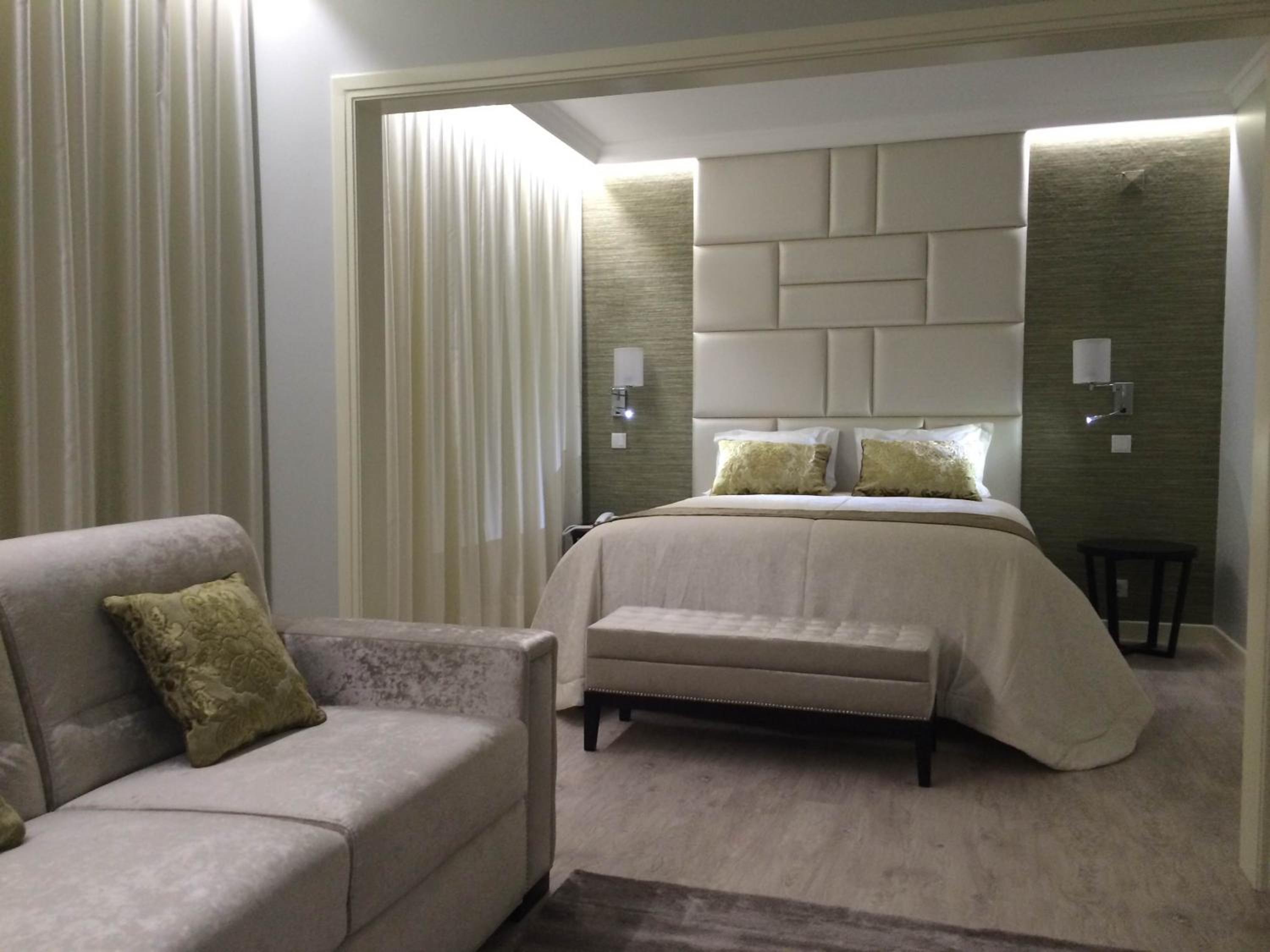 Suite - Photo 6