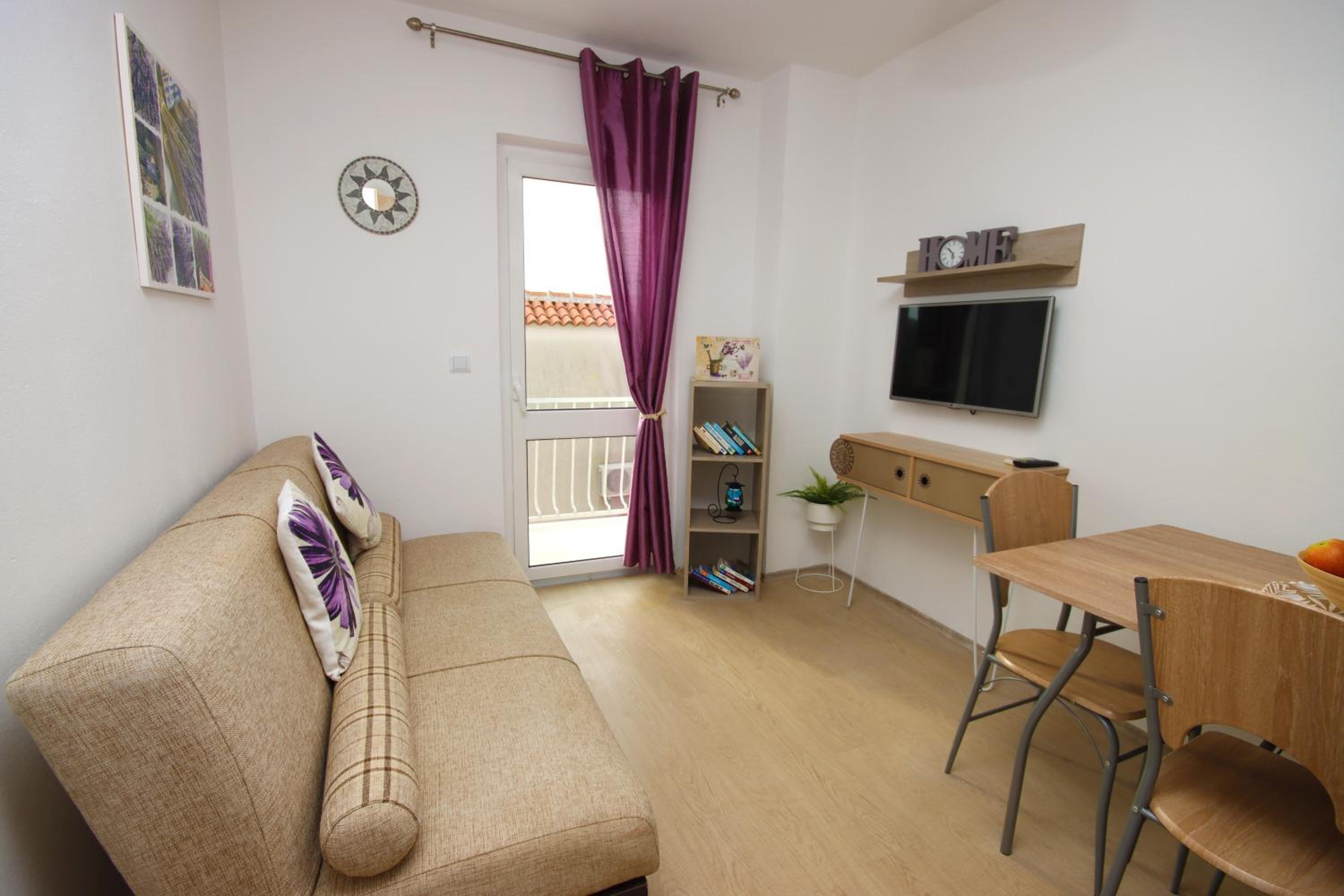 Apartment with Sea View photo 2