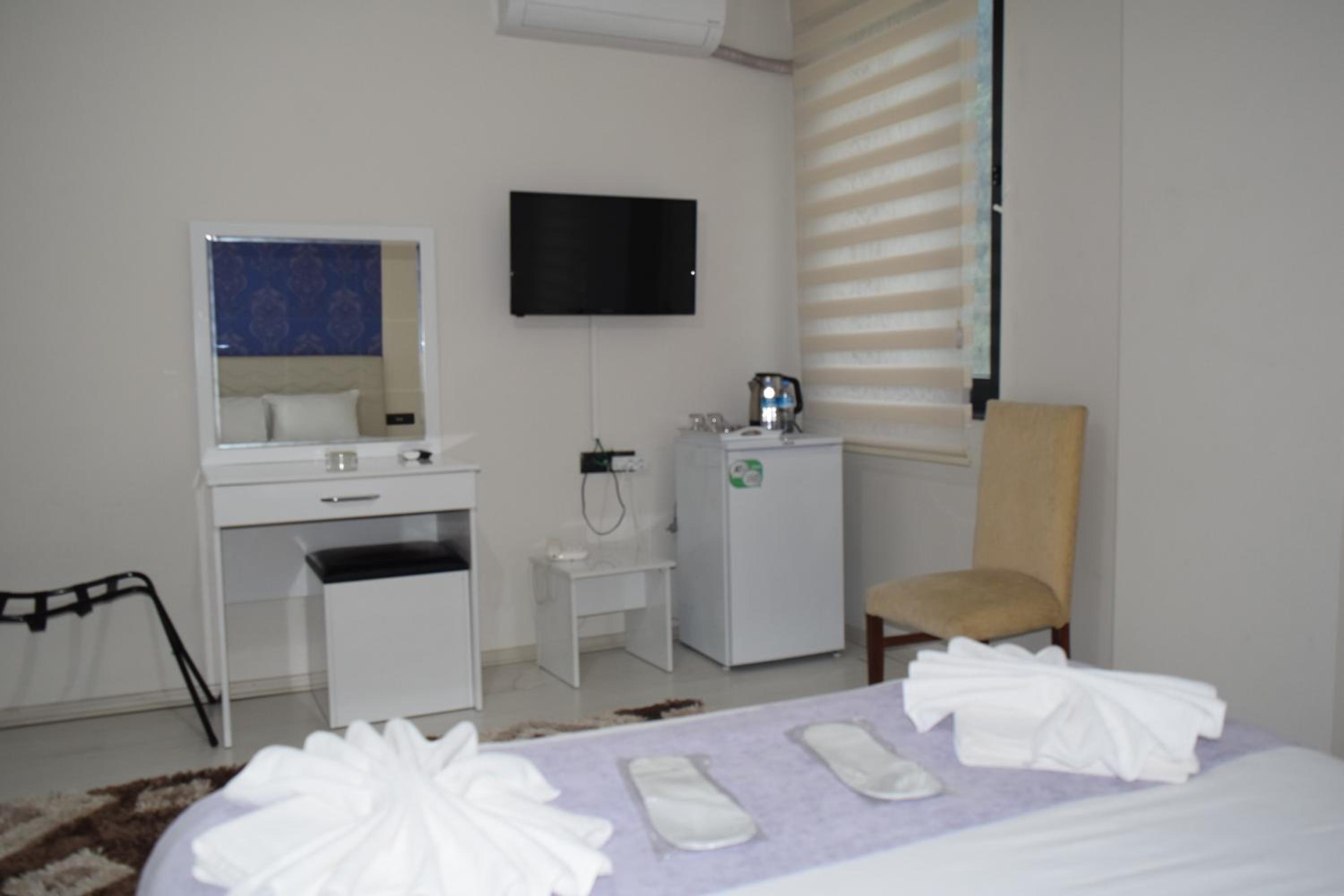 Standard Double Room - Photo 1