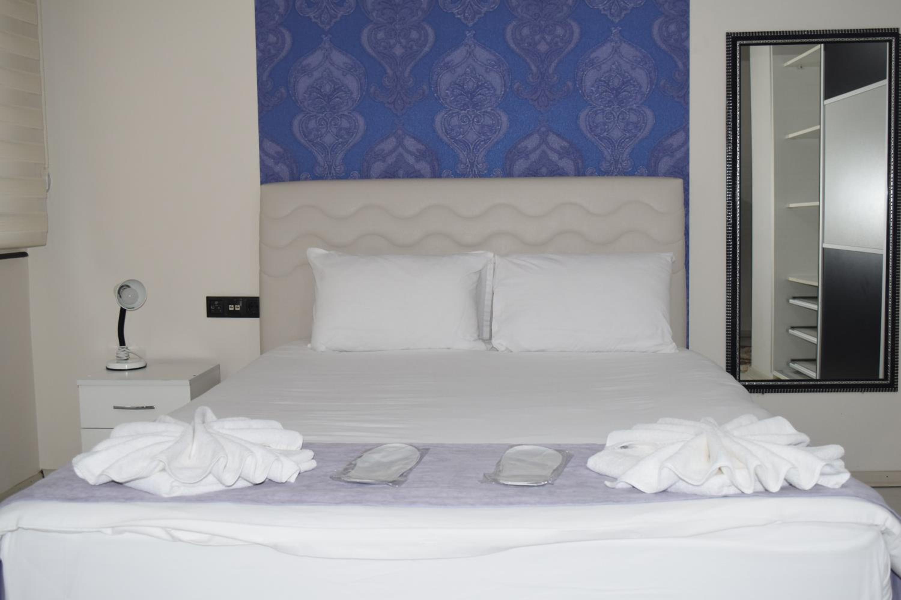 Standard Double Room - Photo 6