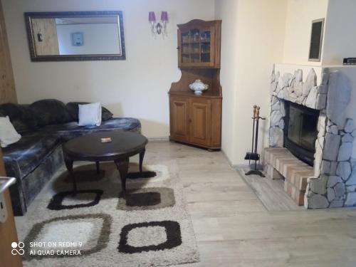 One-Bedroom House - Photo 1